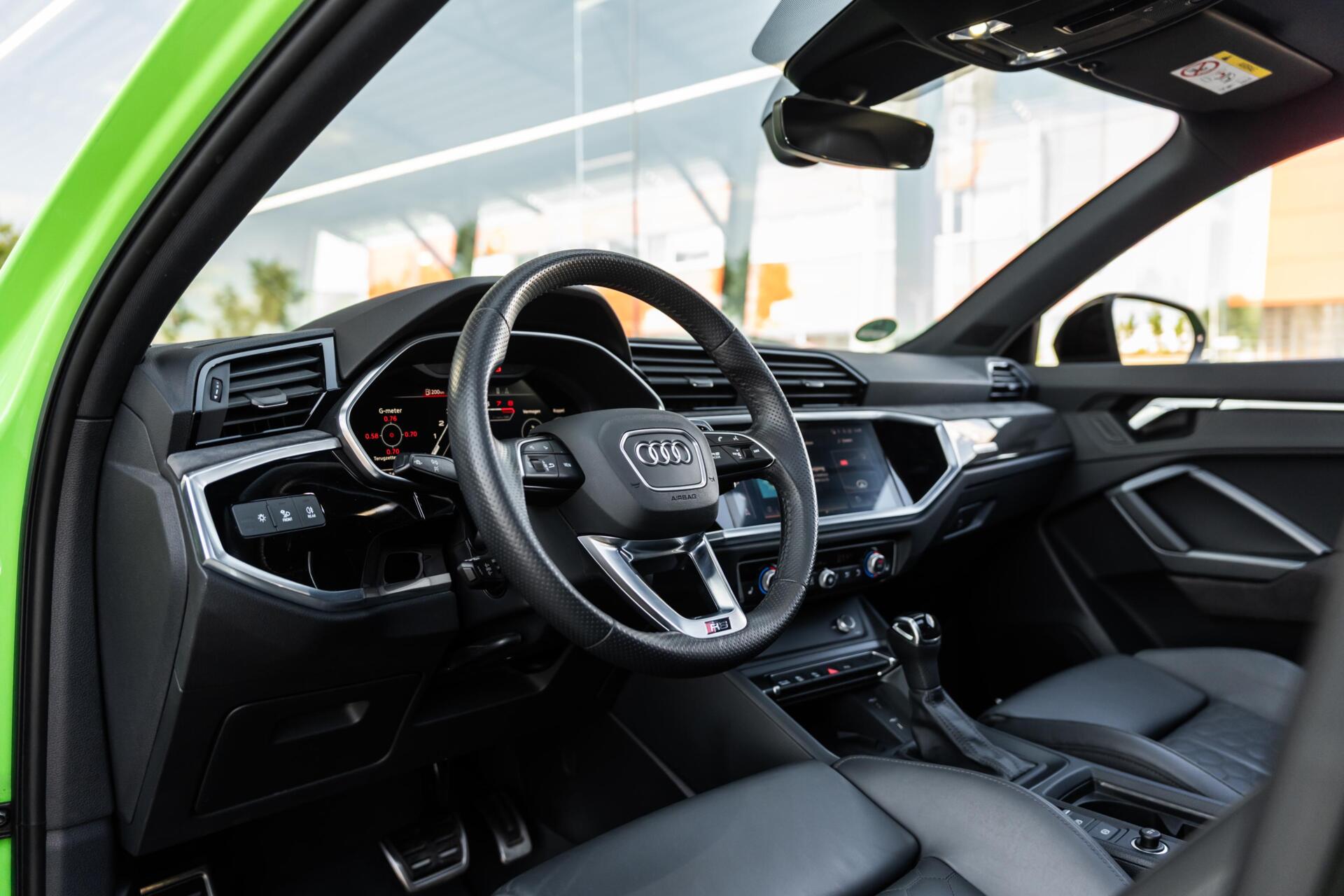 Foto van Audi RS Q3 Sportback