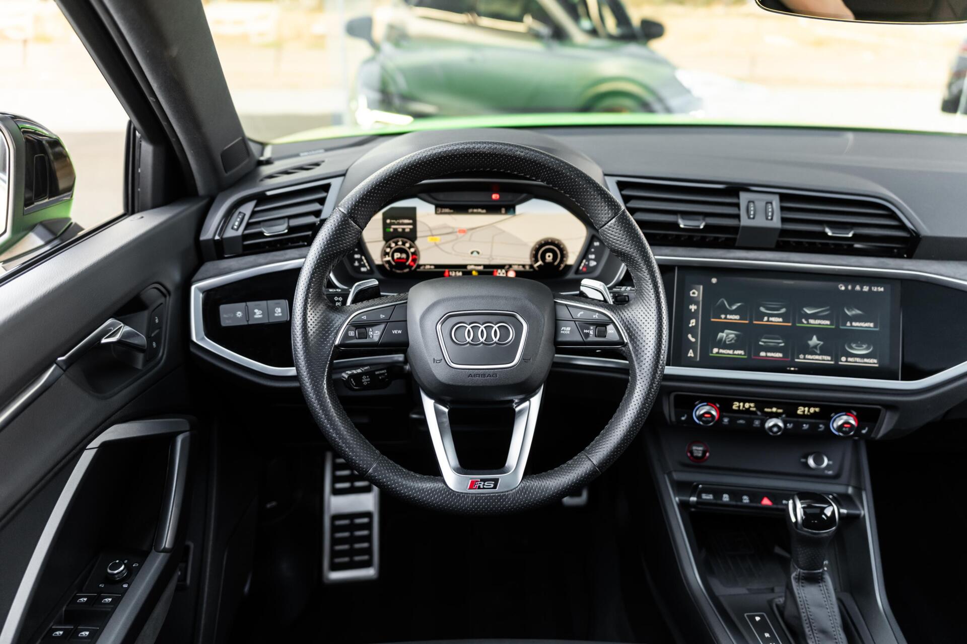 Foto van Audi RS Q3 Sportback