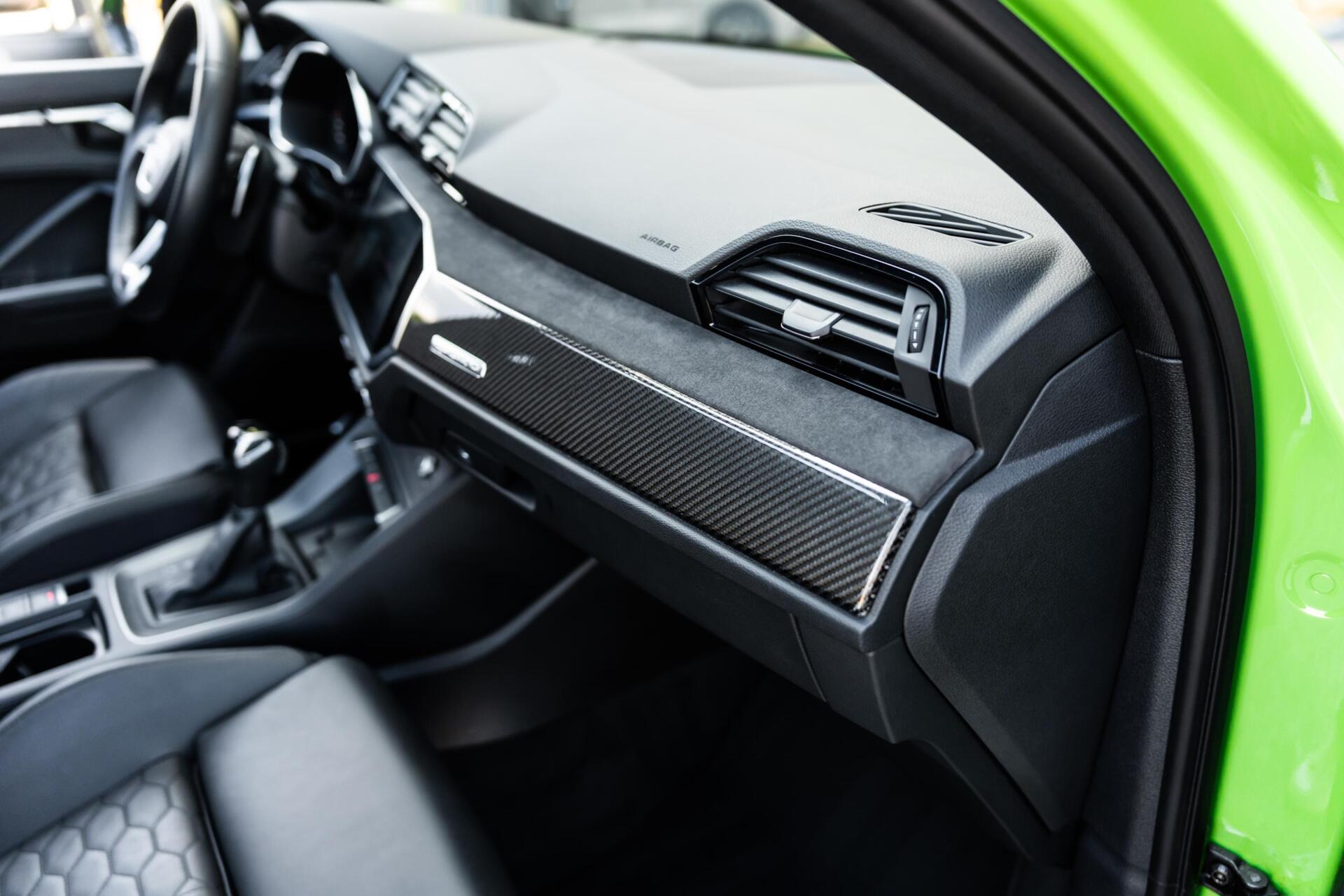 Foto van Audi RS Q3 Sportback