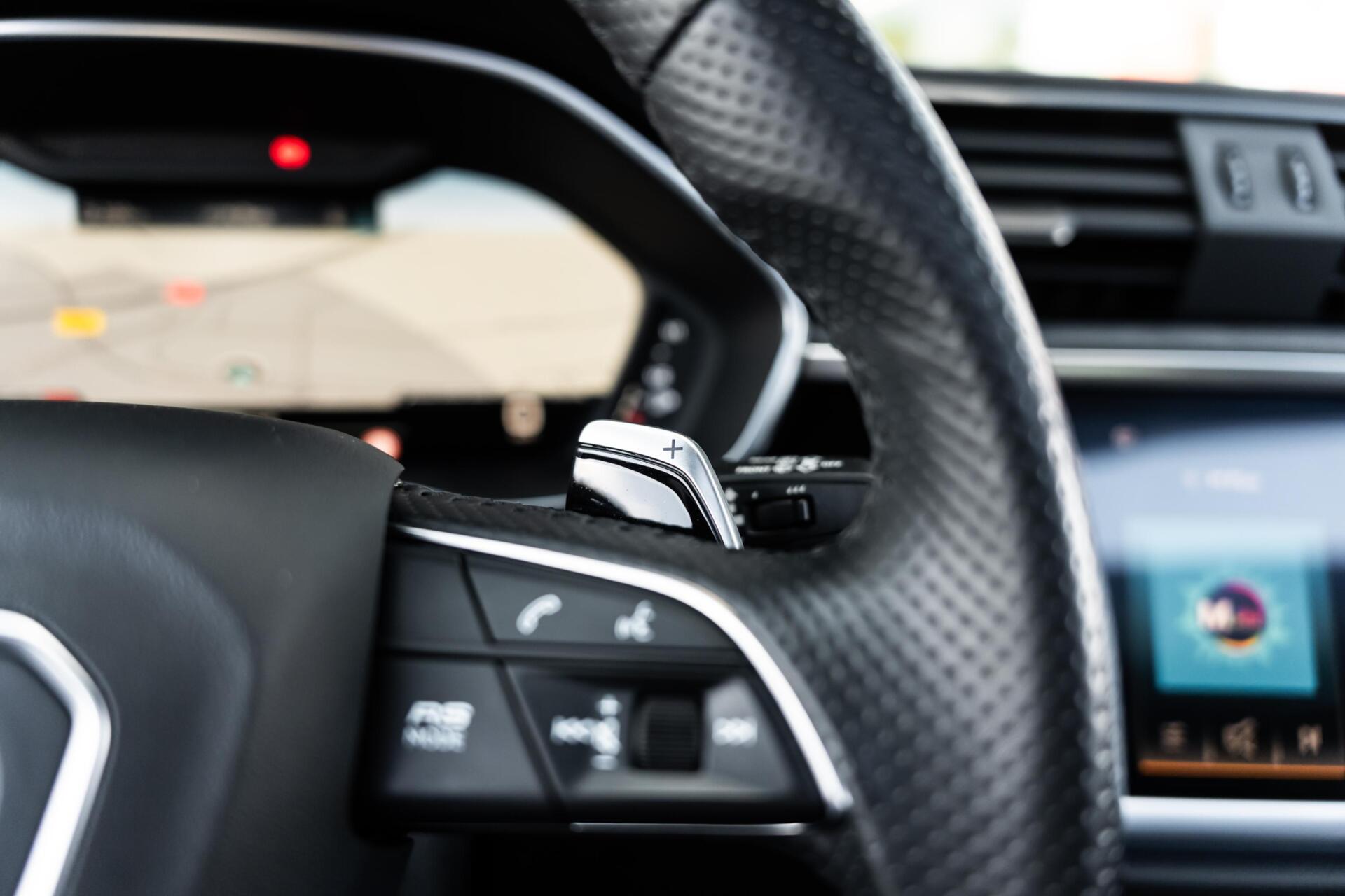 Foto van Audi RS Q3 Sportback