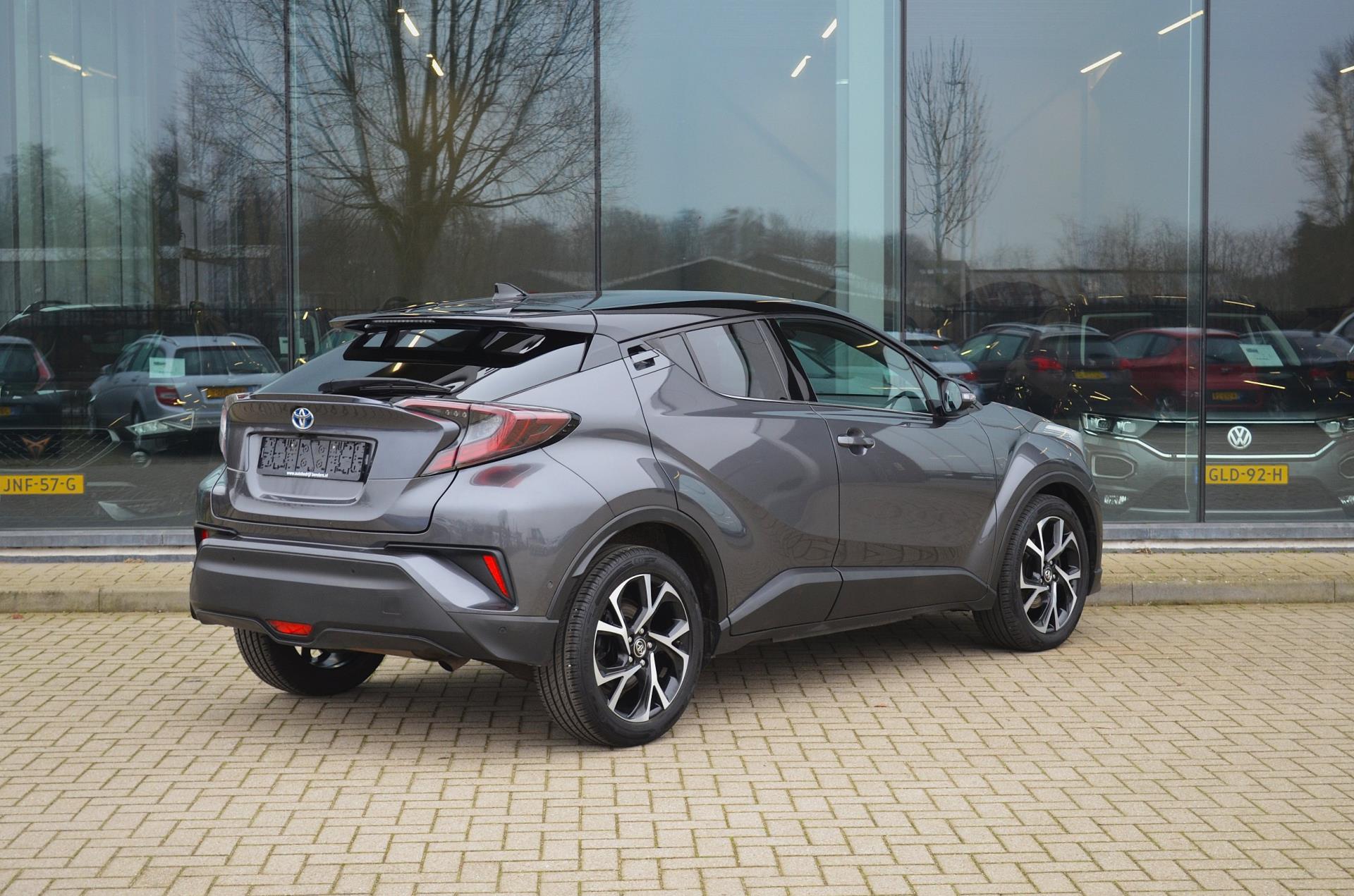 Foto van Toyota Toyota C-hr