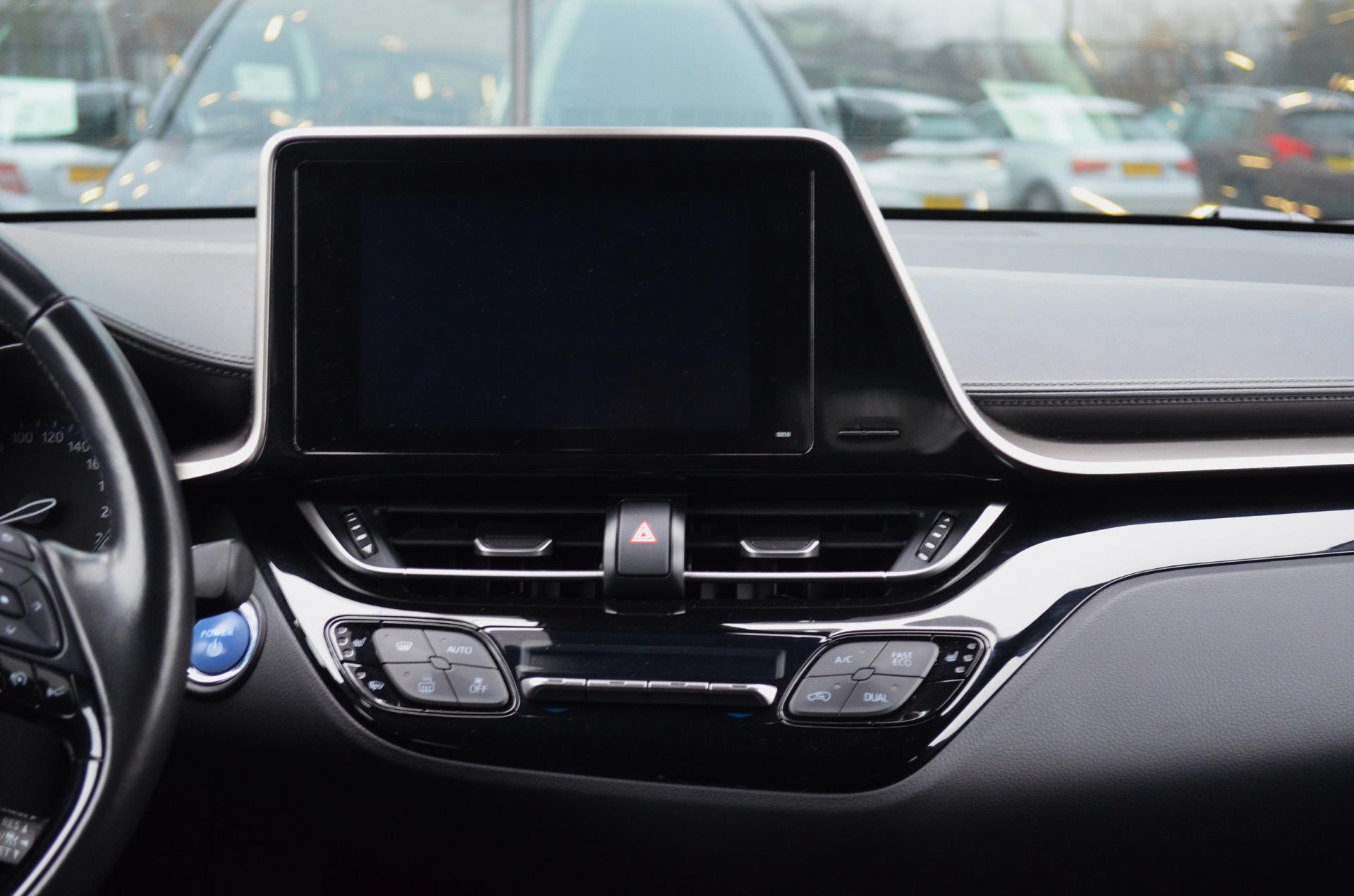 Foto van Toyota Toyota C-hr