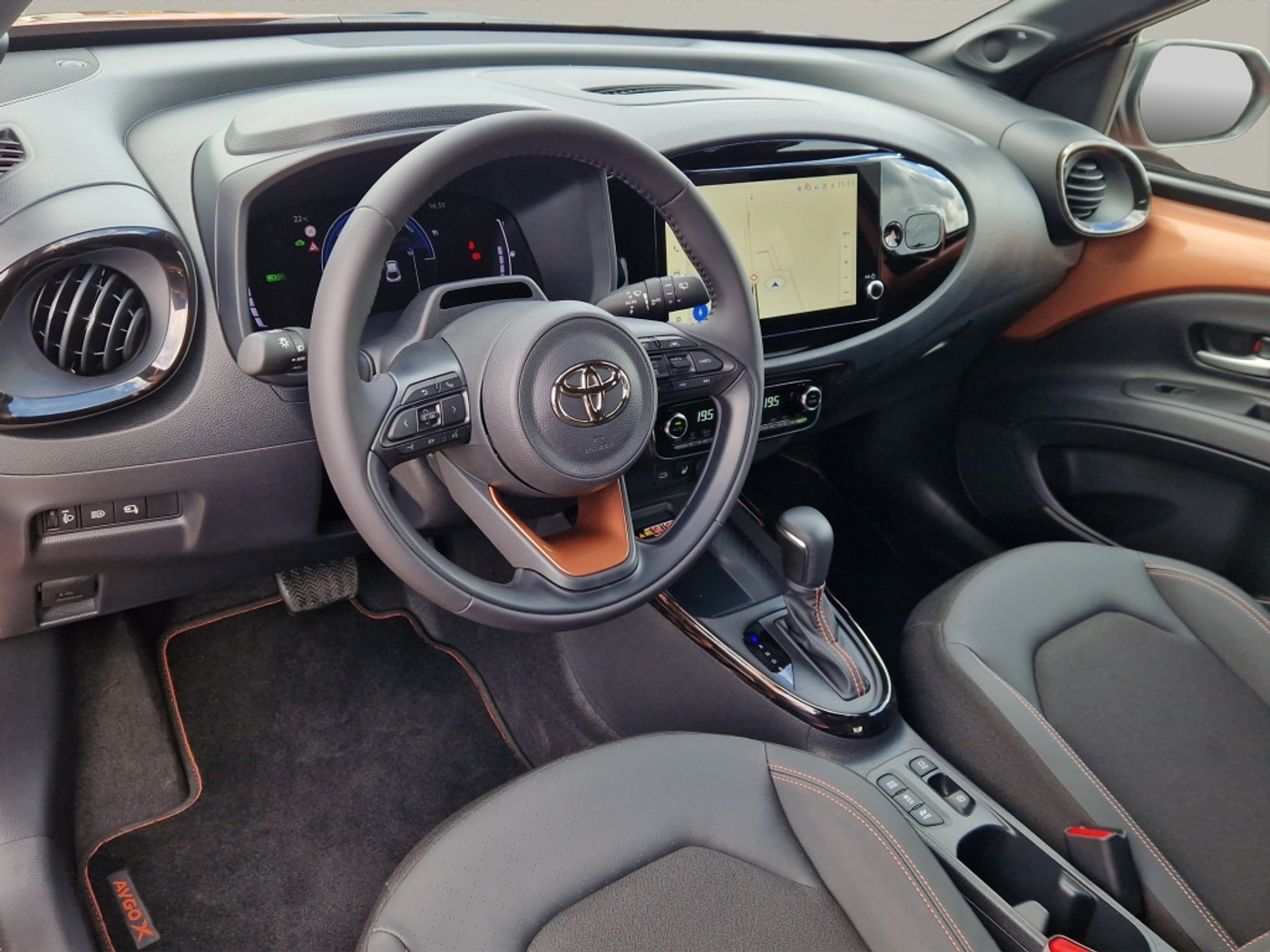 Foto van Toyota Toyota Aygo X
