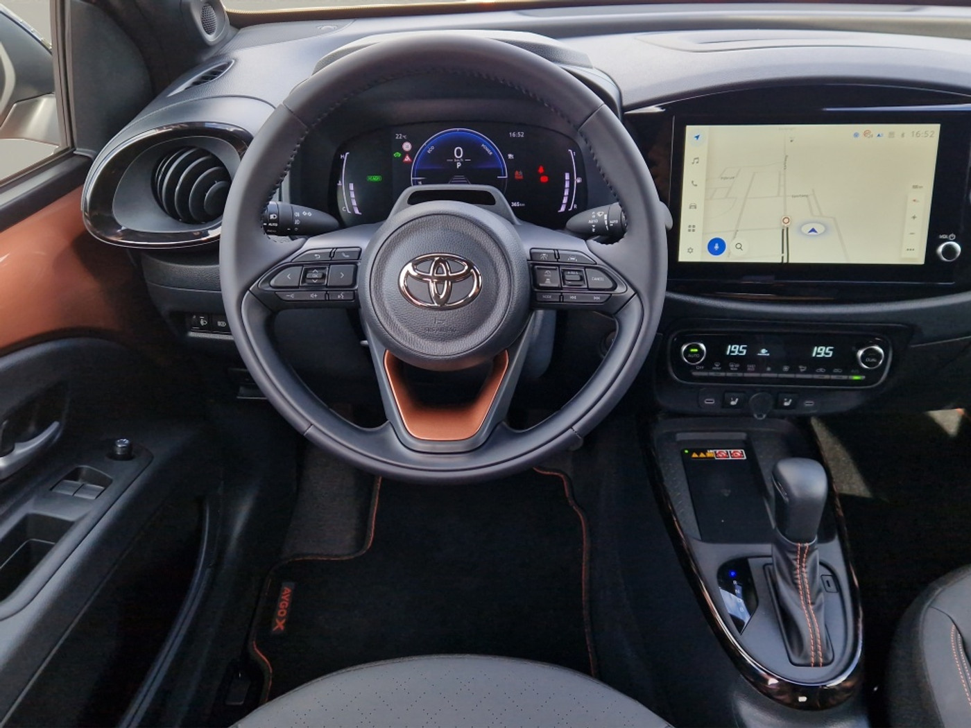Foto van Toyota Toyota Aygo X