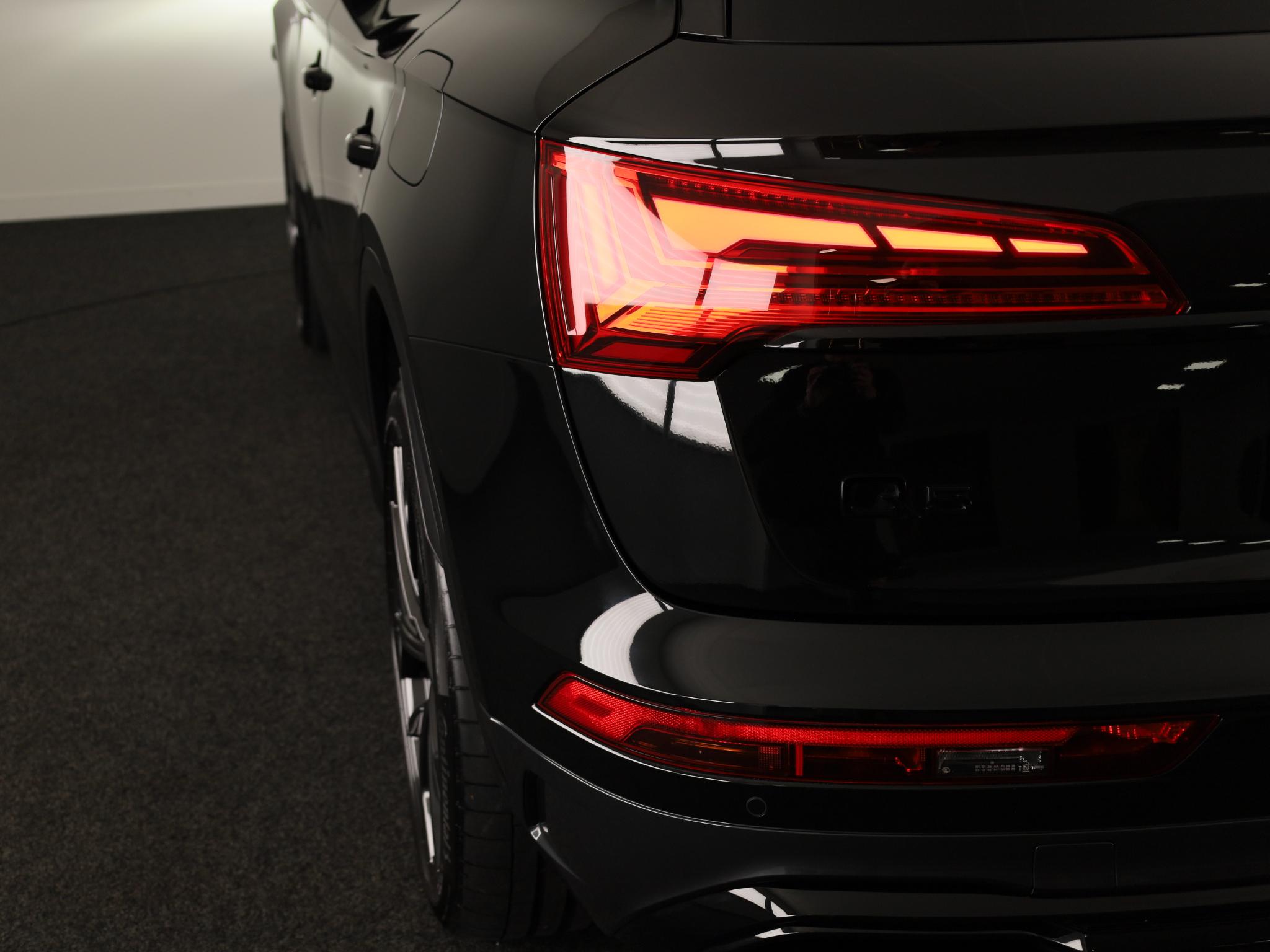 Foto van Audi Q5 55 TFSI E