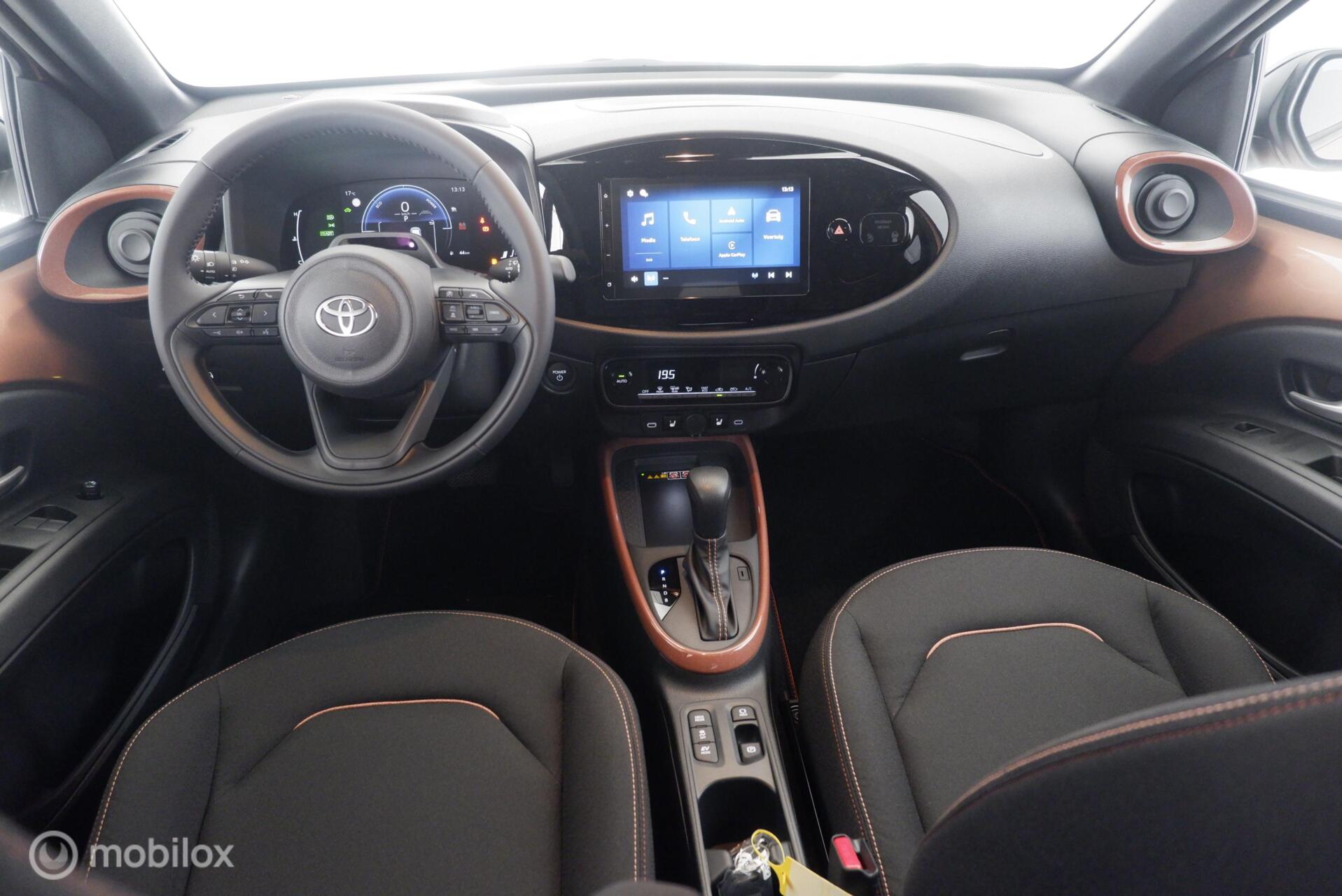 Foto van Toyota Toyota Aygo X
