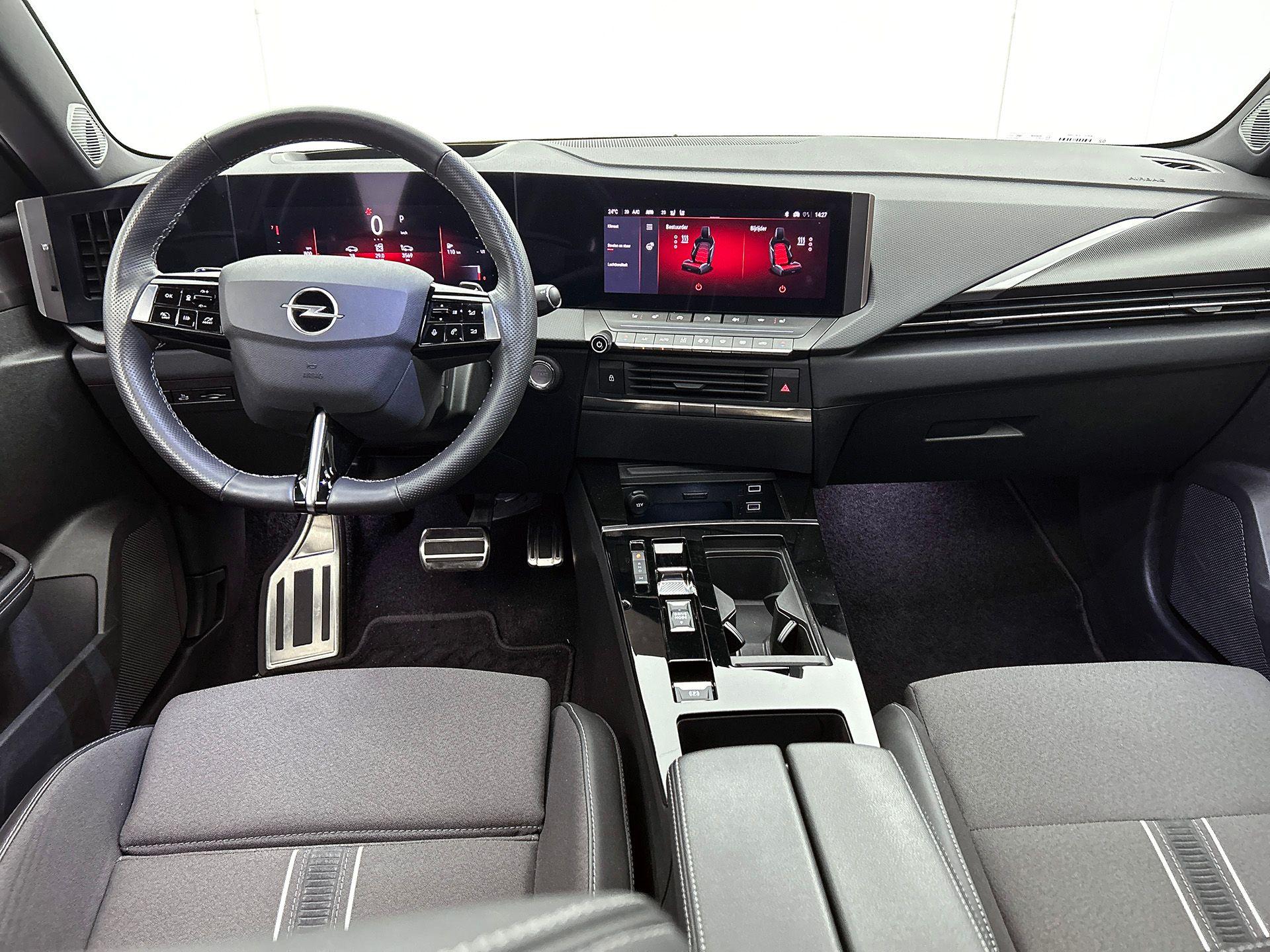 Foto van Opel Astra Sports Tourer