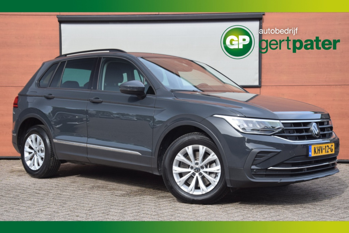 Volkswagen Tiguan 1.4TSI eHybrid 245PK Life SOH91%/Clima/Keyless/Camera/El. achter 2022 - voorkant