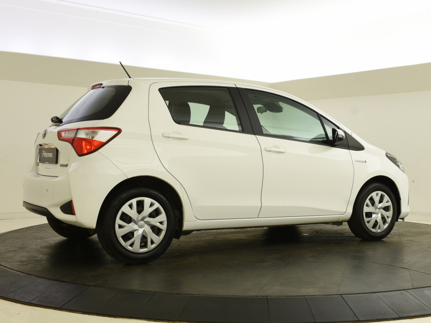 Foto van Toyota Toyota Yaris Hybrid
