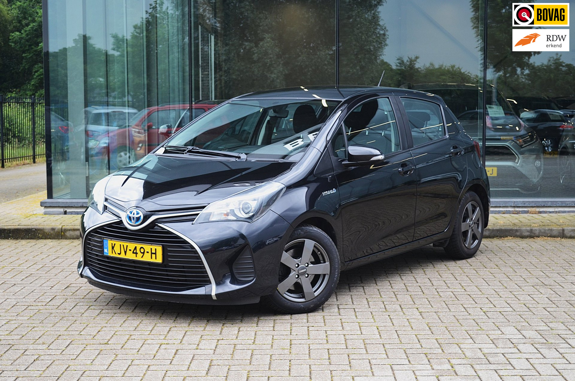 Toyota Toyota Yaris Hybrid 1.5 Hybrid Business Plus | Camera | Climate controle | Automaat 2017 - voorkant