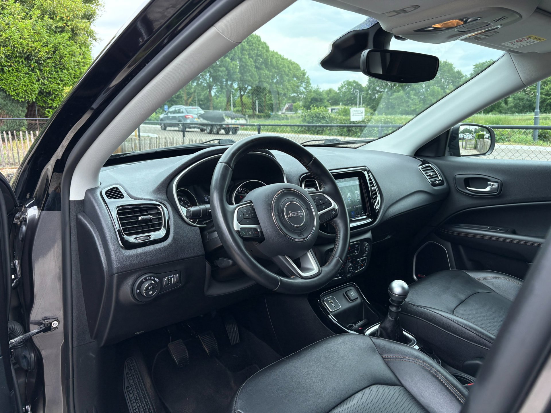 Foto van Jeep Compass