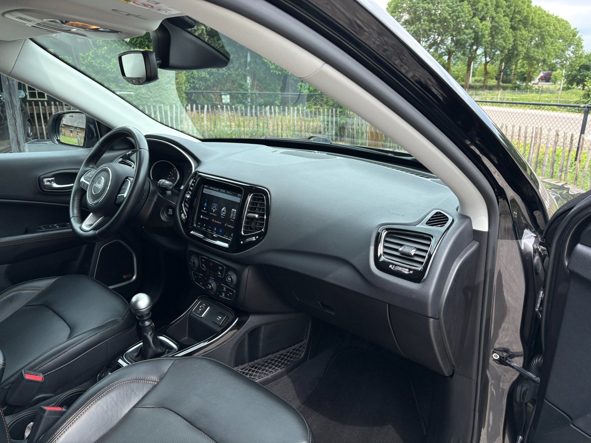 Foto van Jeep Compass