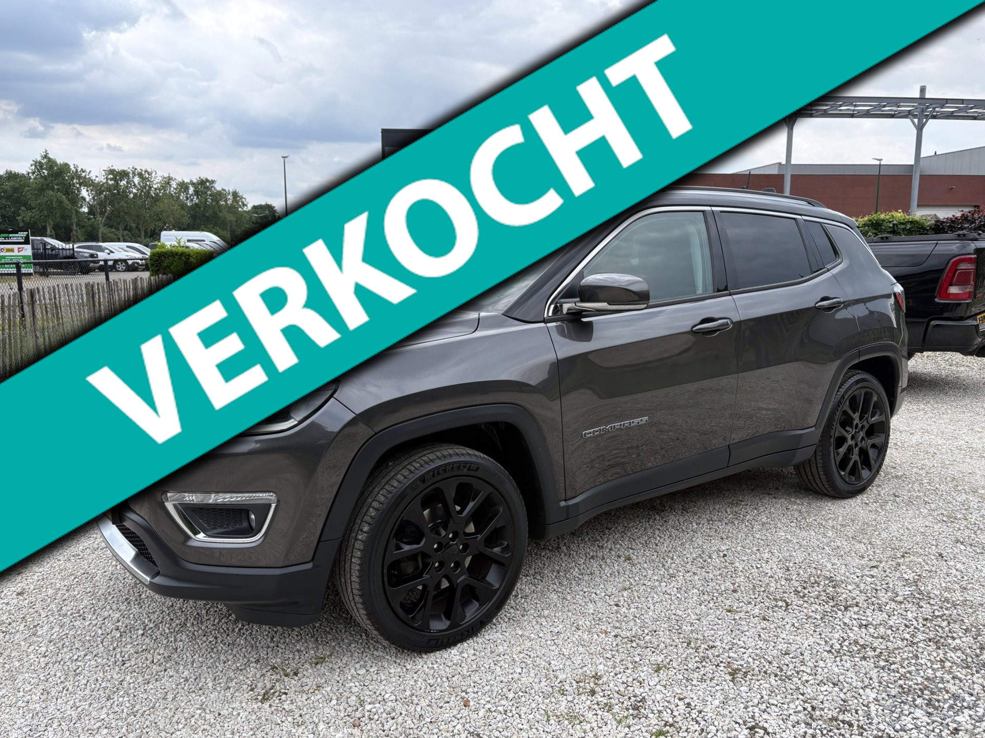 Jeep Compass 1.4T Limited Xenon, trekhaak, Leder, BEATS 2020 - voorkant
