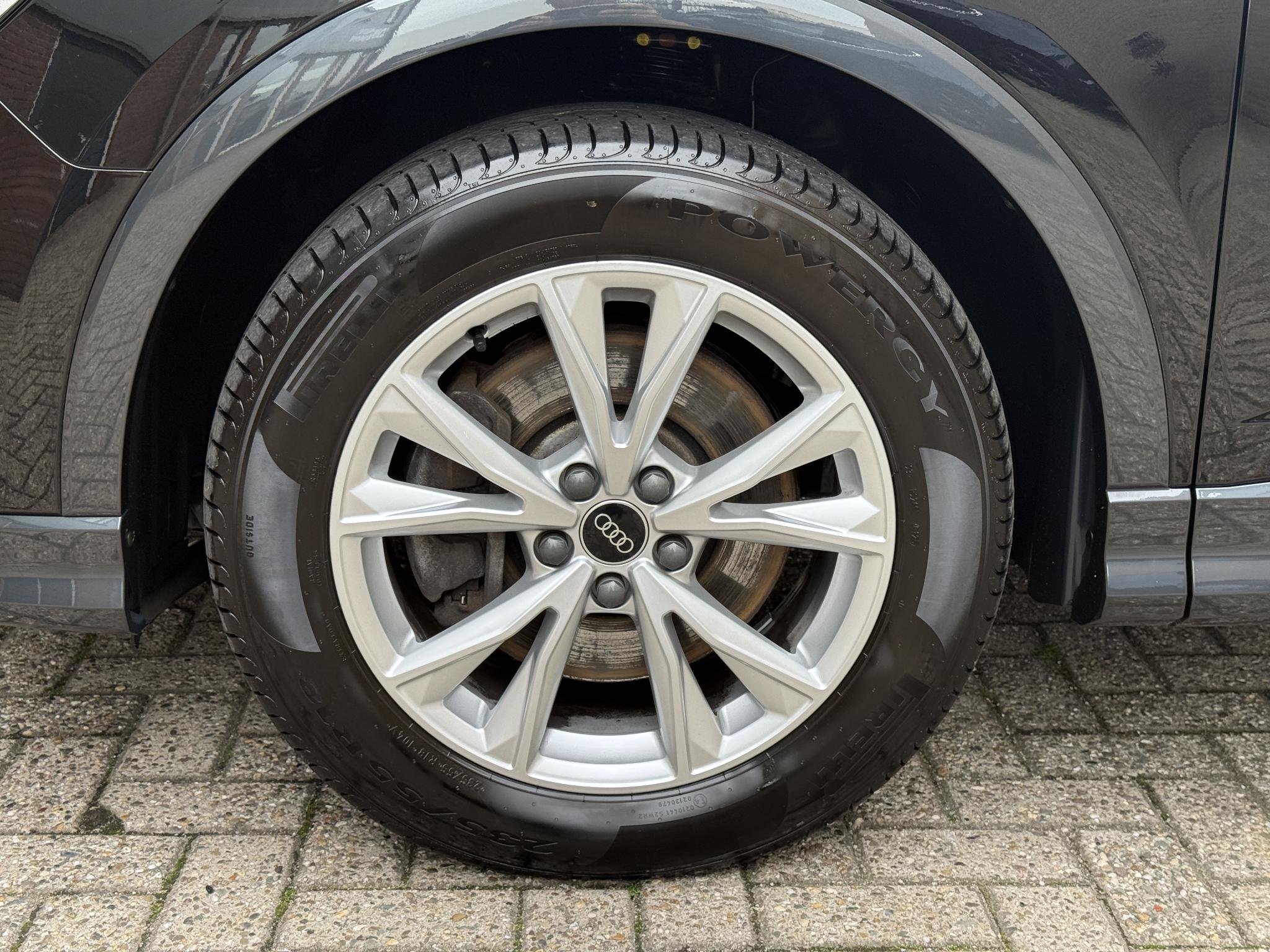 Foto van Audi Q3 Sportback E-tron