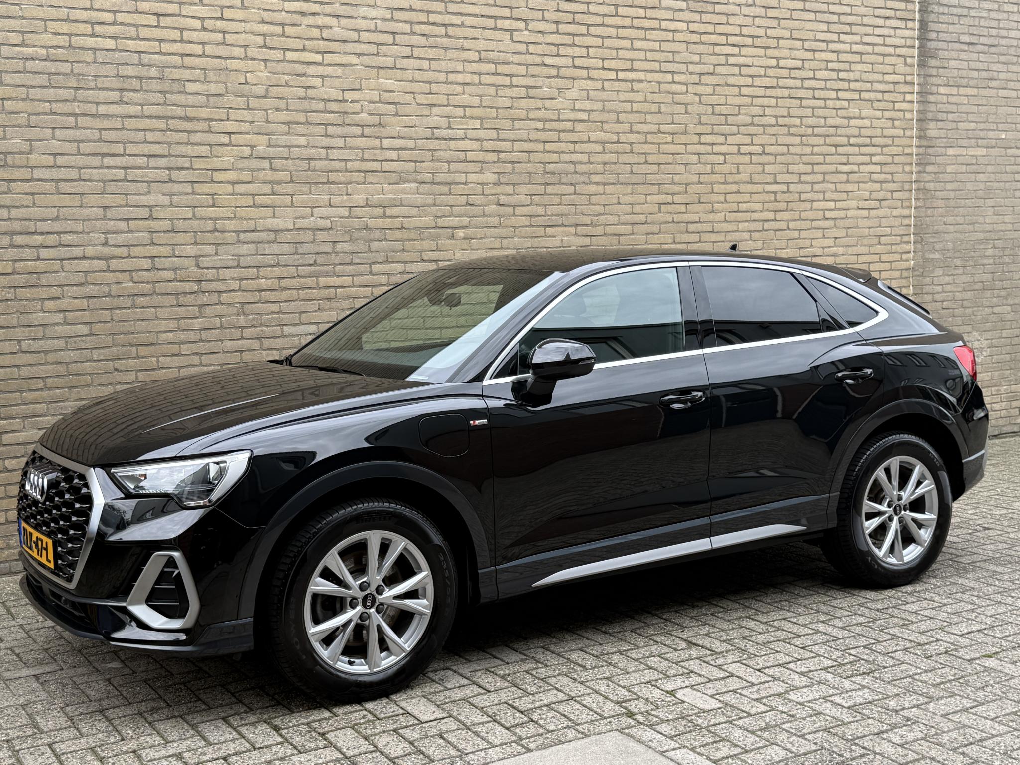 Foto van Audi Q3 Sportback E-tron