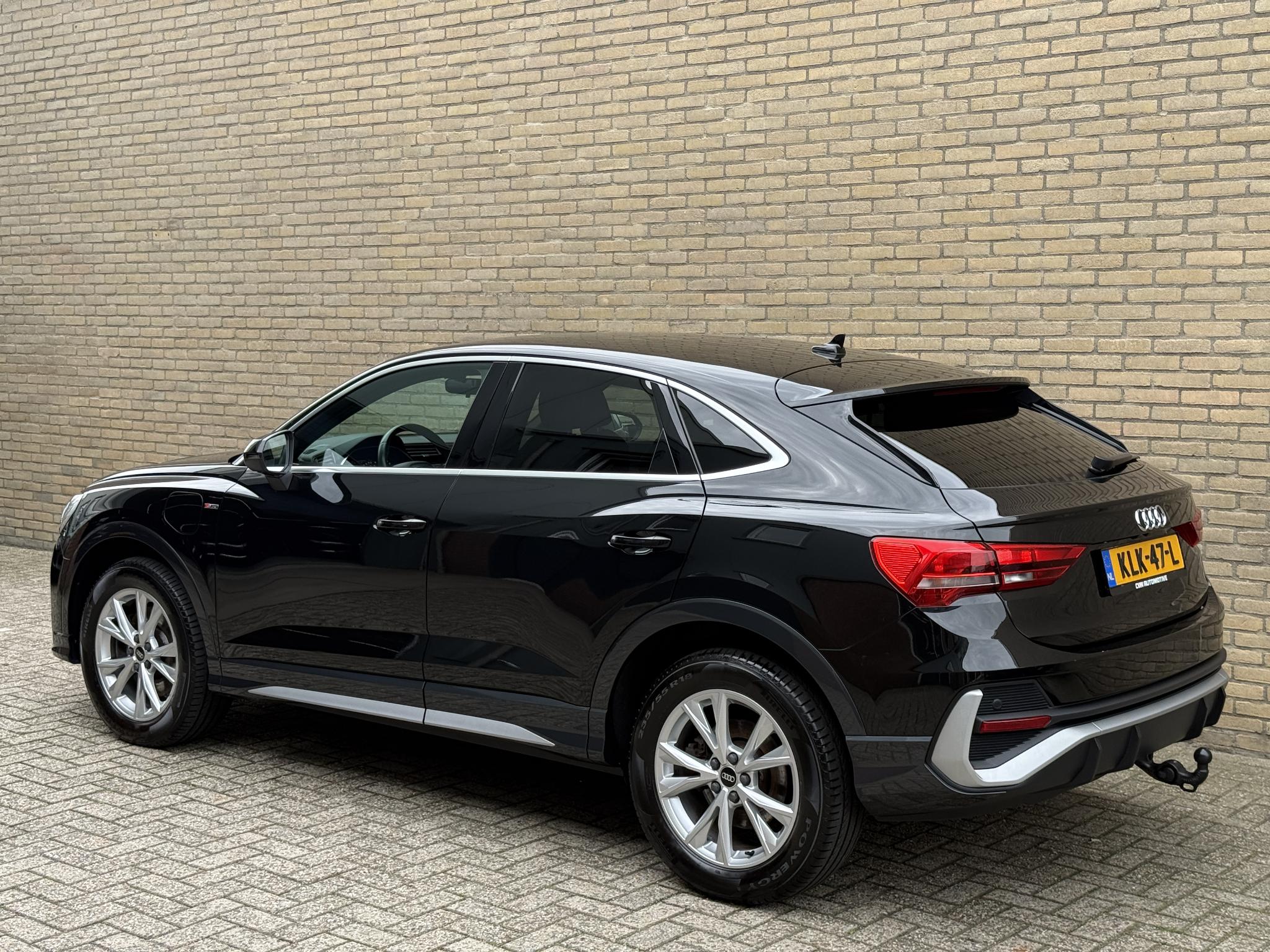 Foto van Audi Q3 Sportback E-tron
