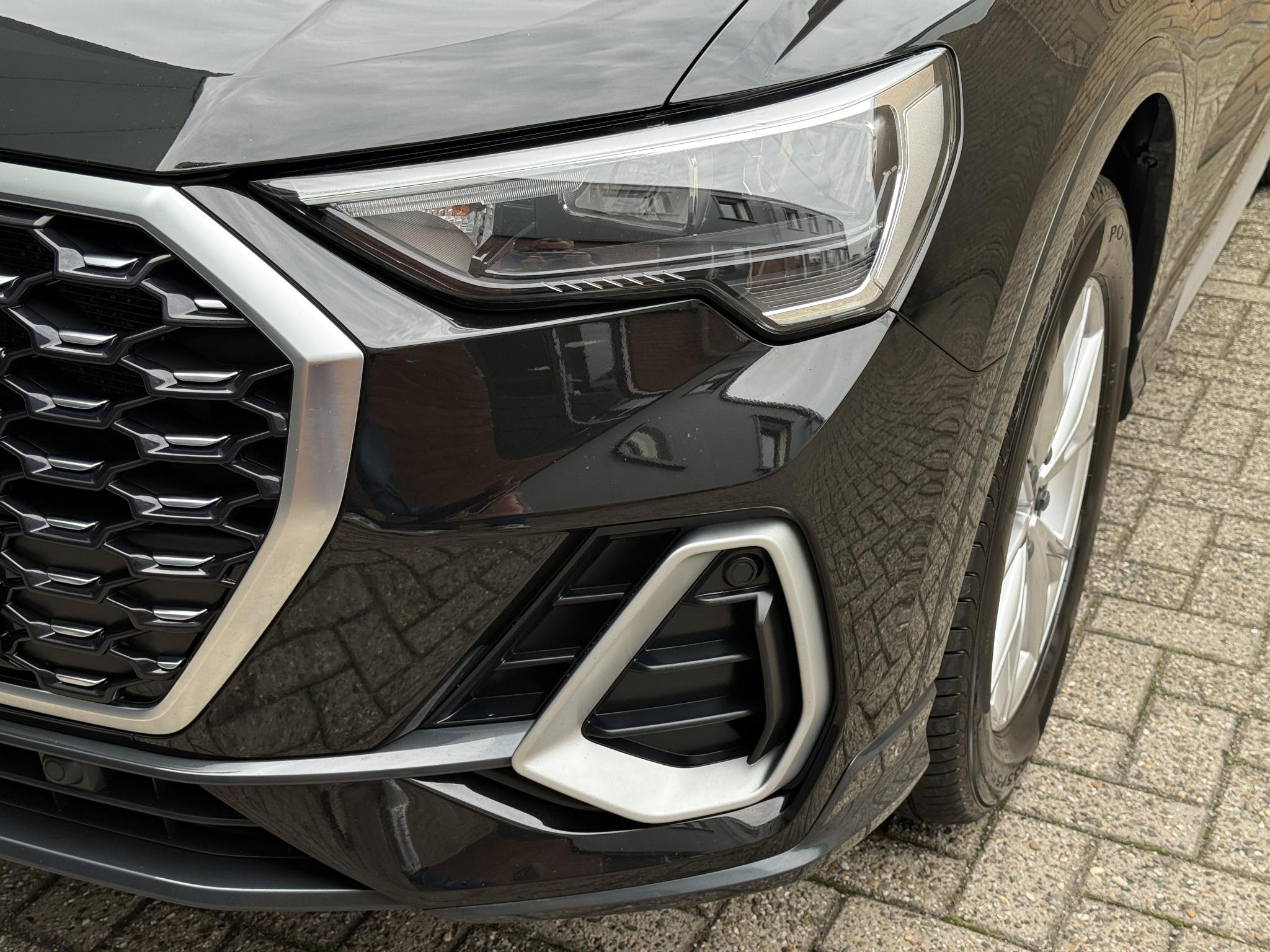 Foto van Audi Q3 Sportback E-tron