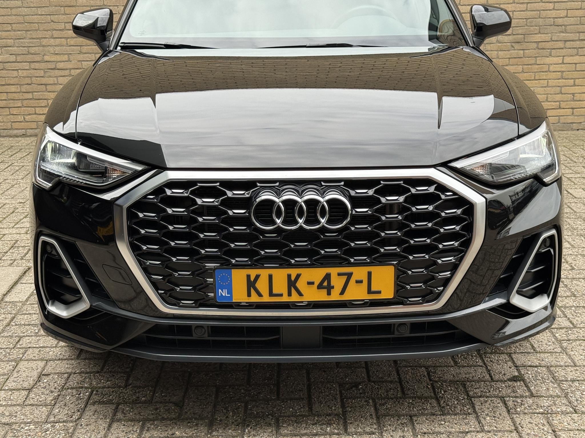 Foto van Audi Q3 Sportback E-tron