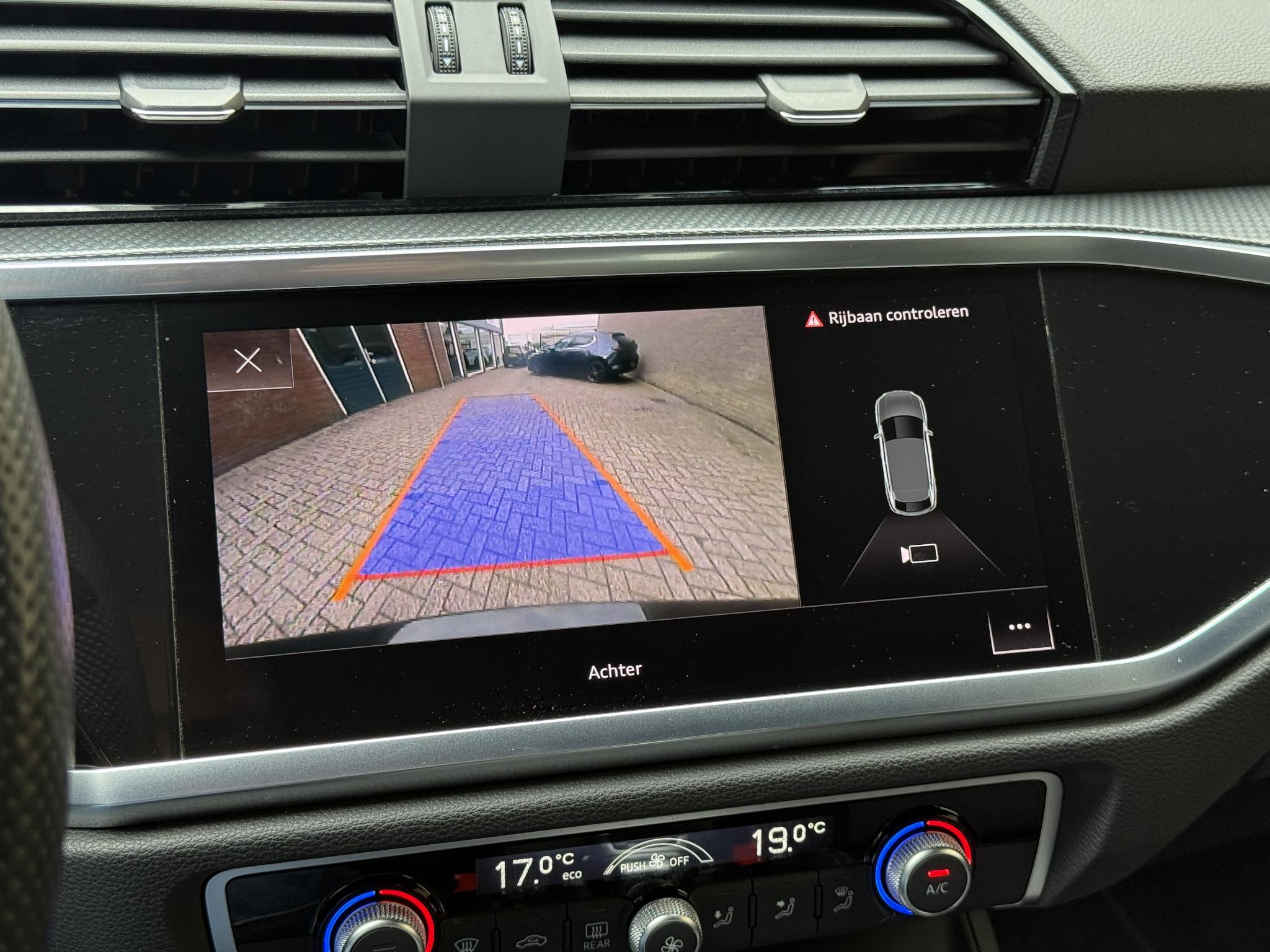 Foto van Audi Q3 Sportback E-tron