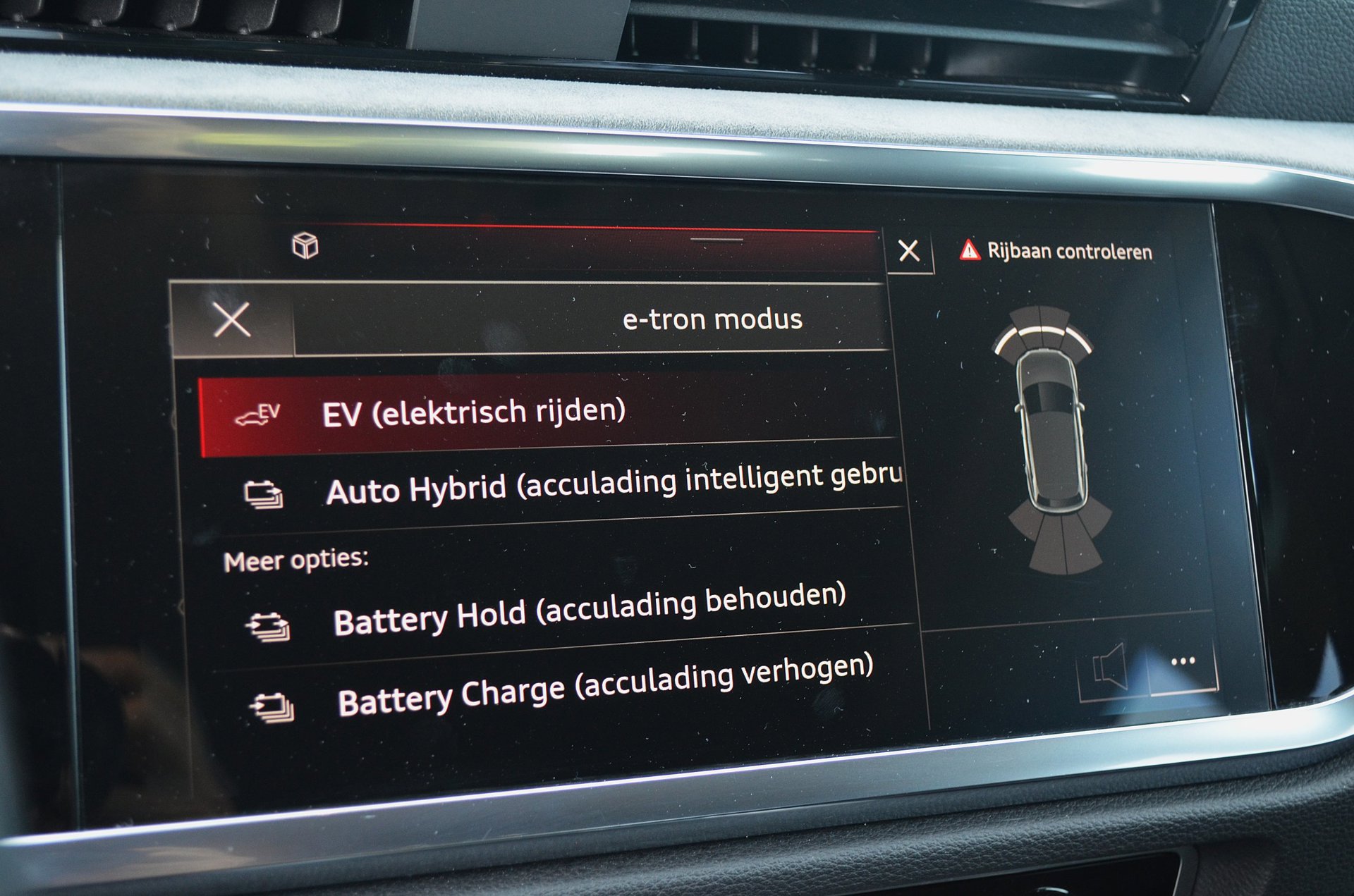 Foto van Audi Q3 E-tron