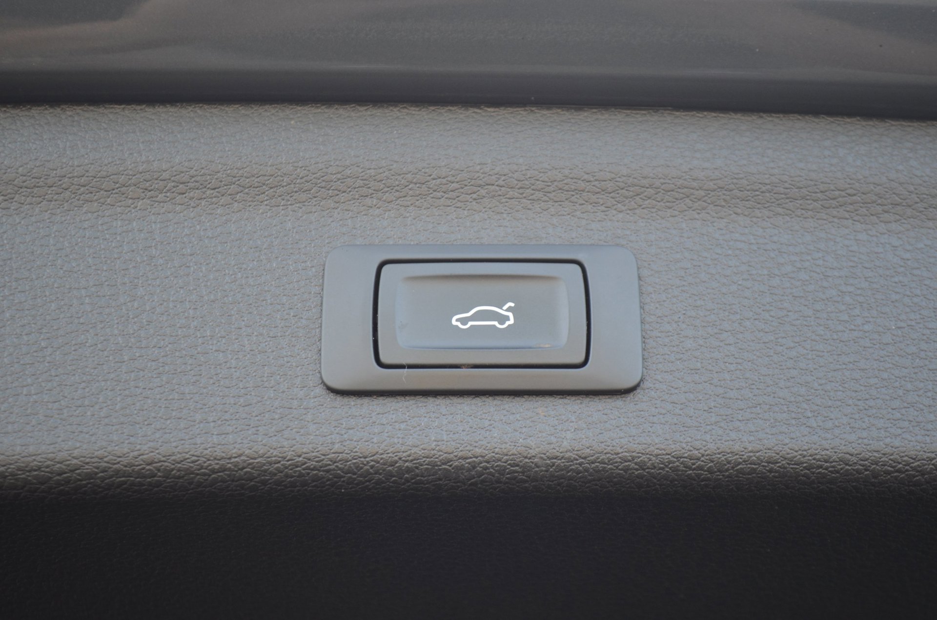 Foto van Audi Q3 E-tron