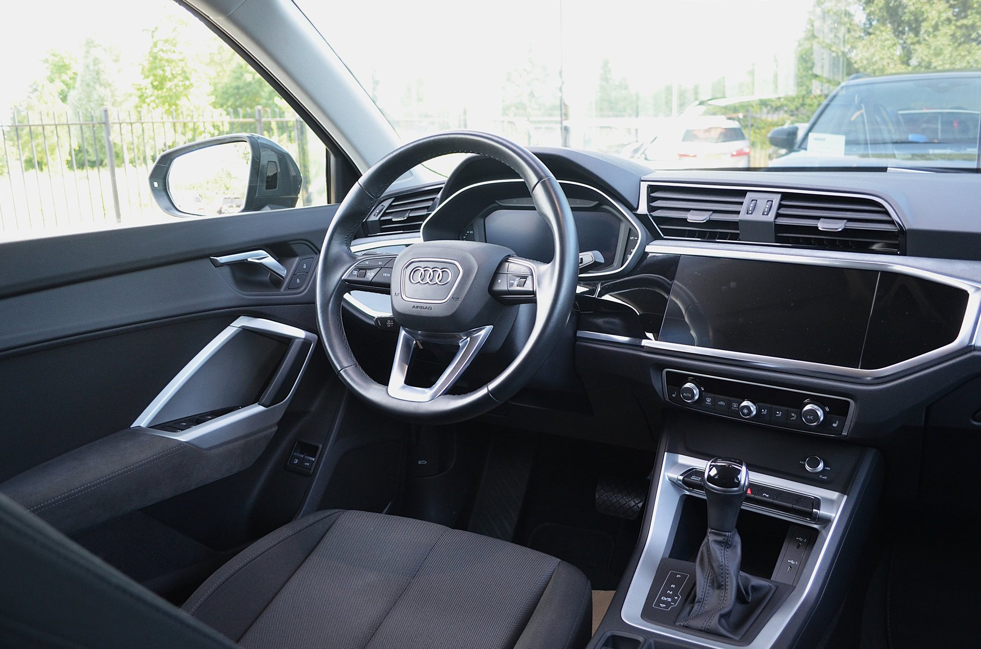 Foto van Audi Q3 E-tron