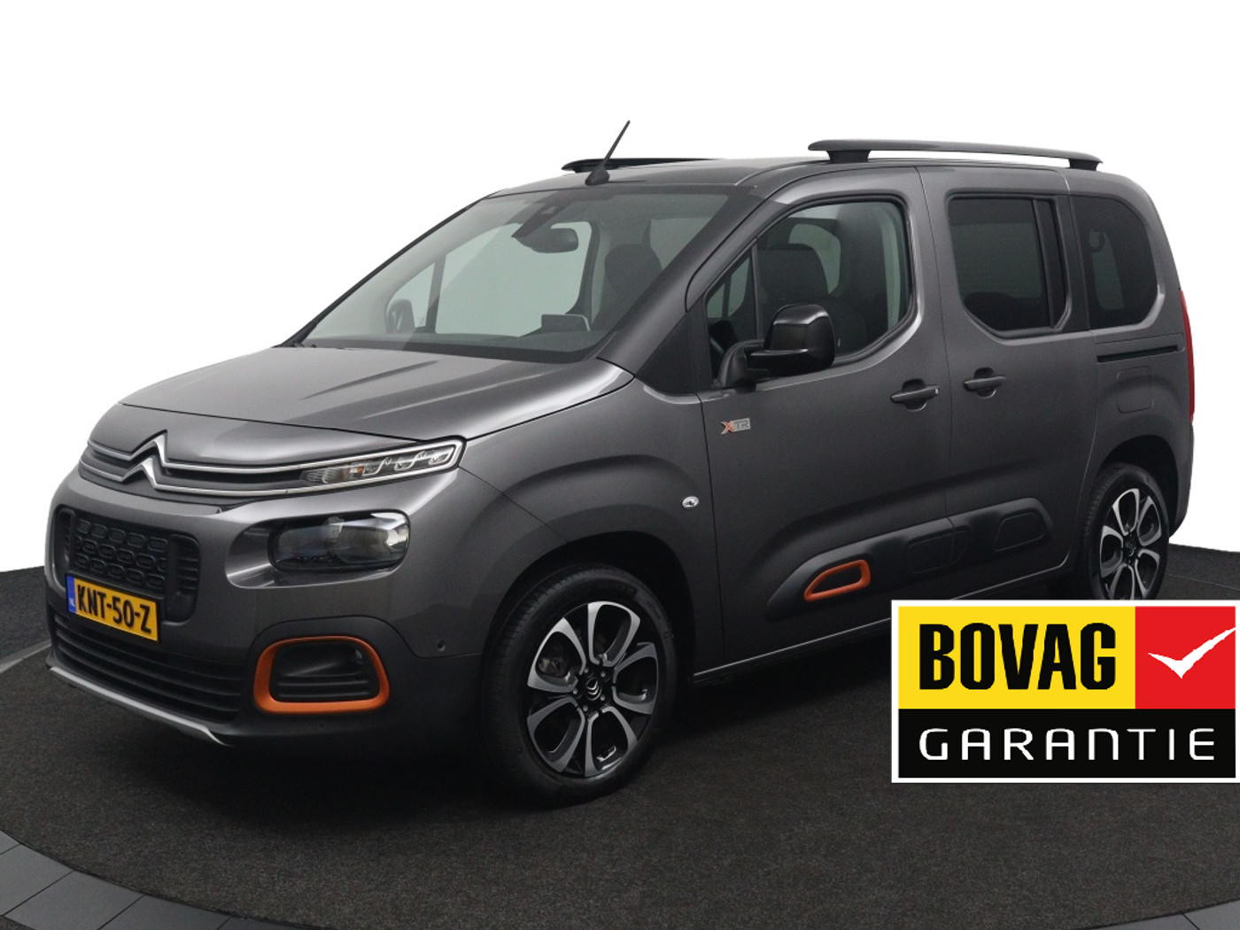 Citroen Berlingo 1.2 130 PK Shine XTR 2023 - voorkant