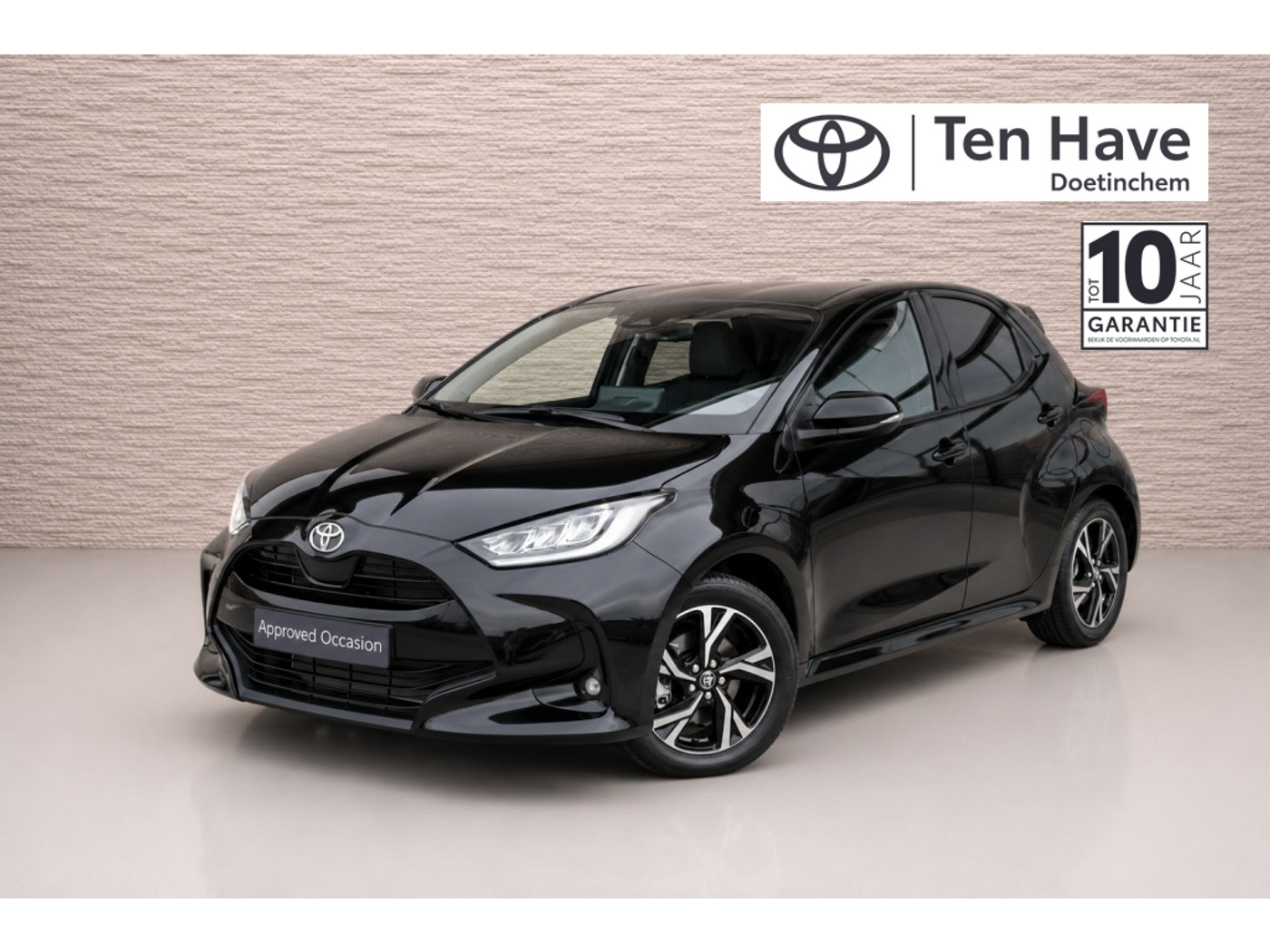 Toyota Toyota Yaris 1.5 Hybrid 115 Dynamic Automaat | Nieuwe auto | Apple Carplay / Android auto | LED Verlichting | Grille bovenzijde, pianozwart | Knipperlicht, LED | Koplamp, dagrijverlichting, LED Light Guide | Kopla 2026 - voorkant