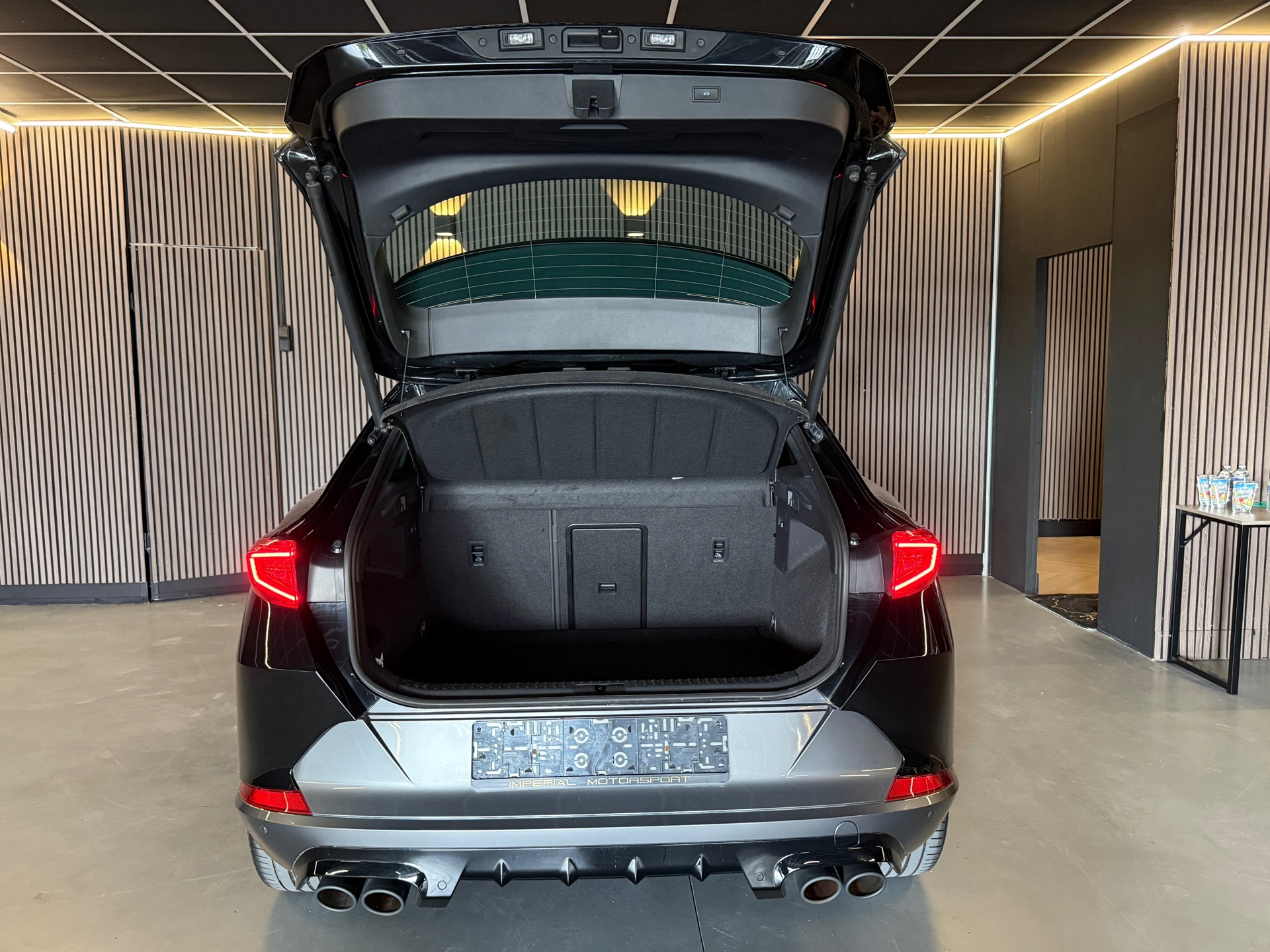 Foto van Audi A6 55 TFSI E