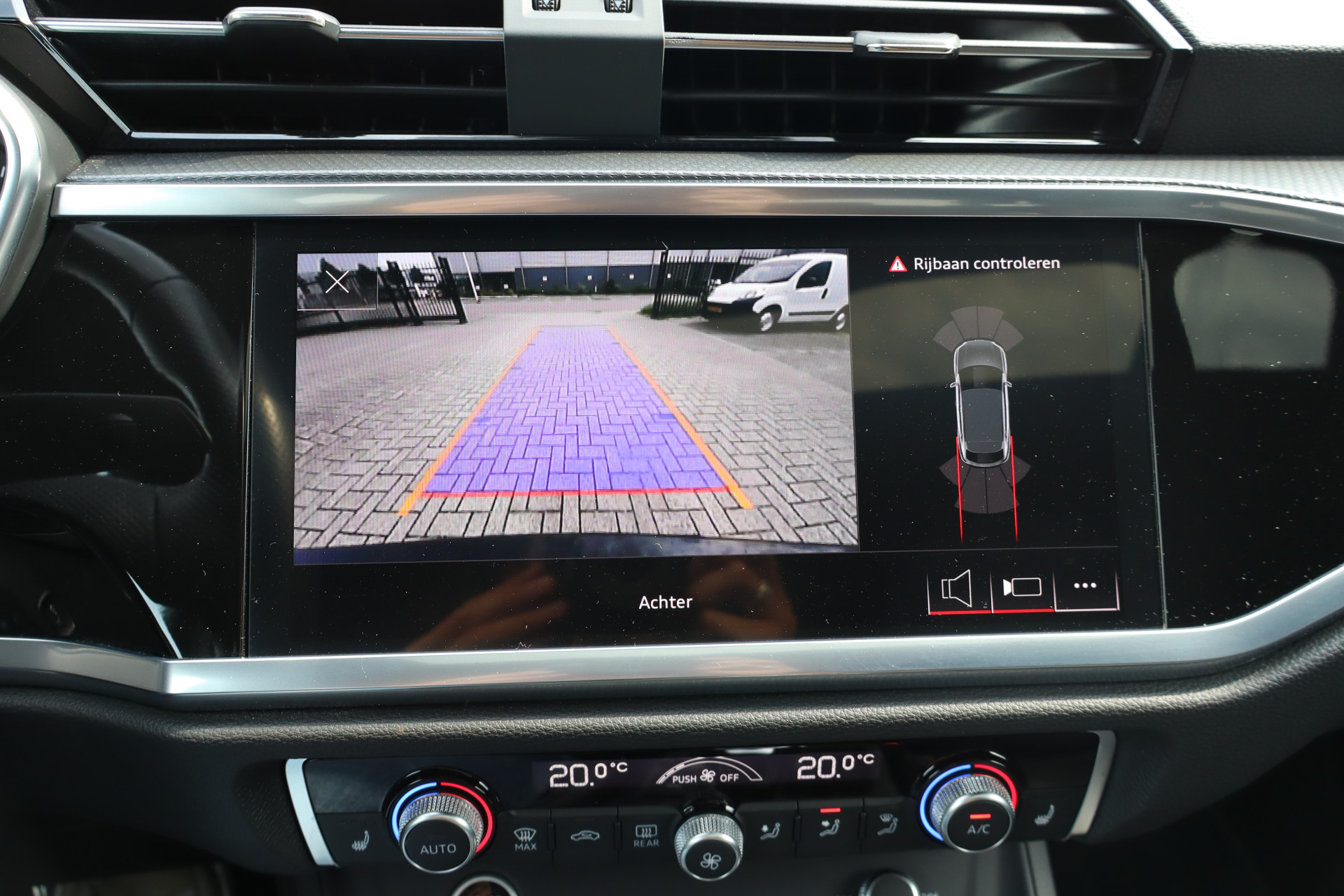 Foto van Audi Q3 Sportback E-tron
