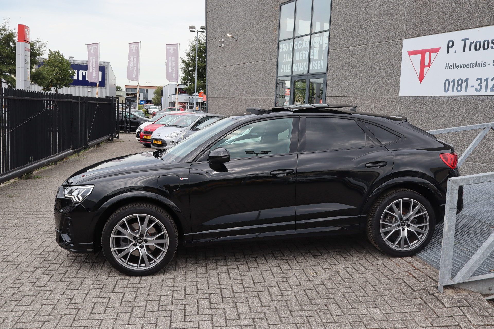 Foto van Audi Q3 Sportback E-tron