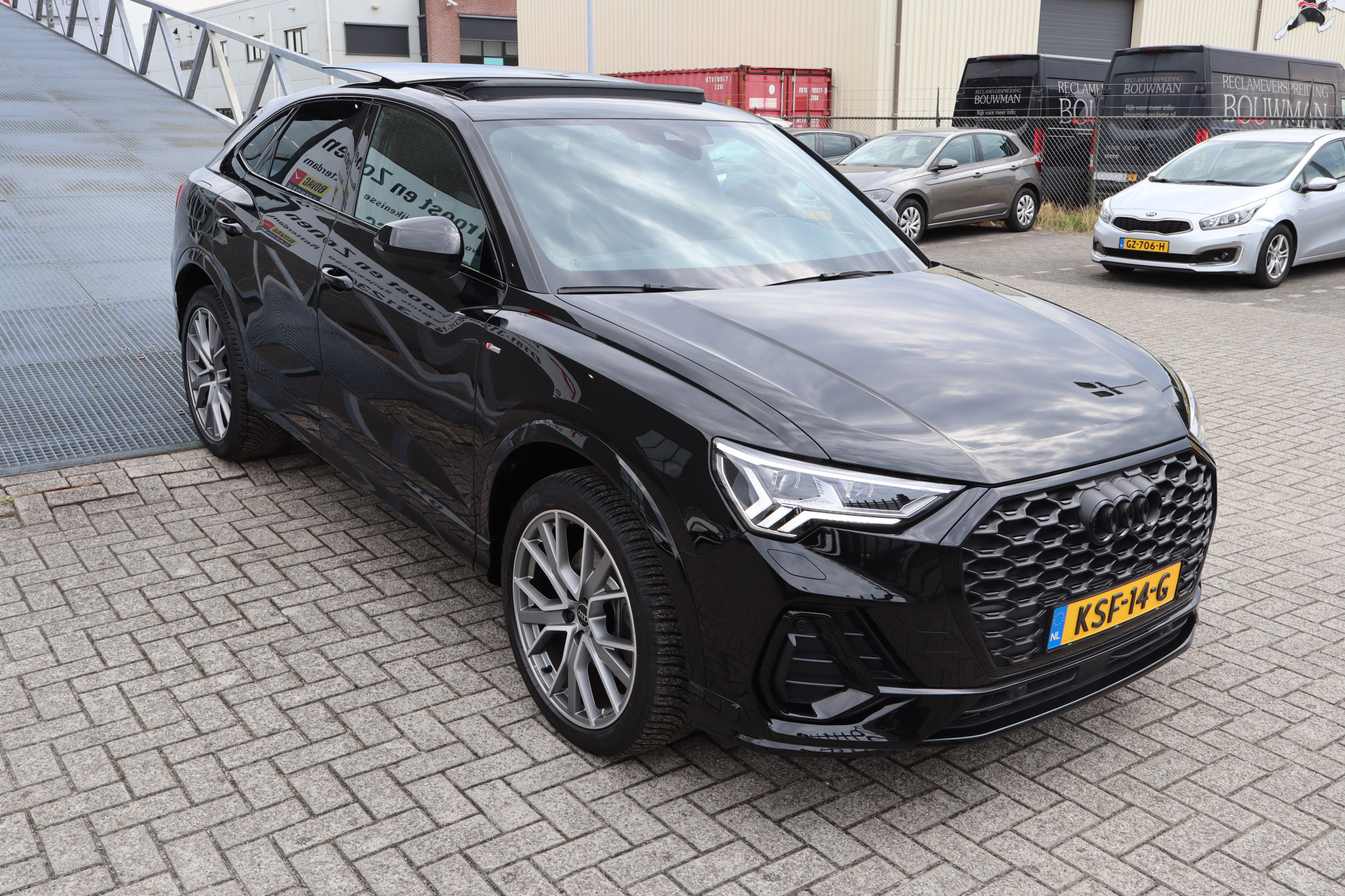 Foto van Audi Q3 Sportback E-tron