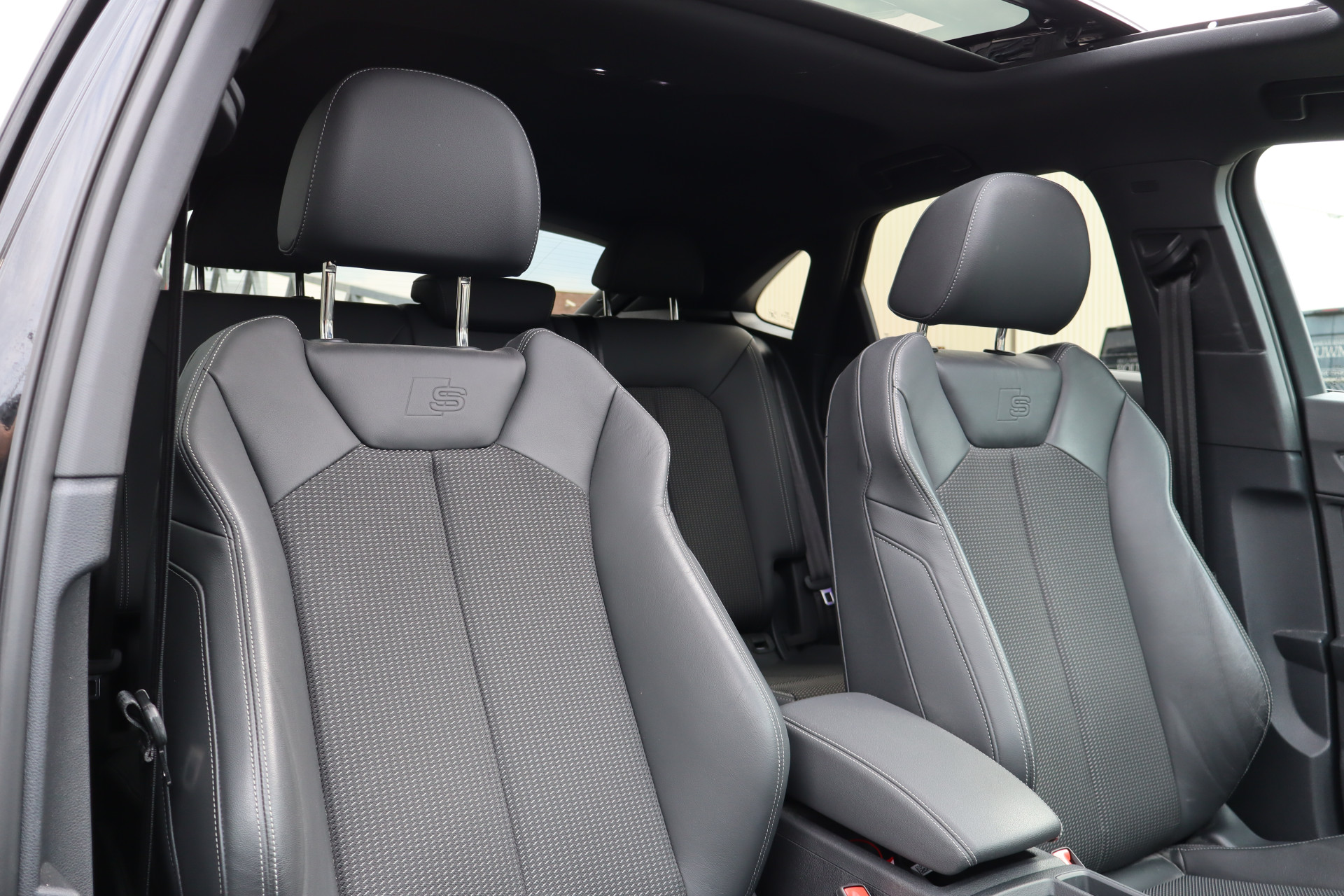 Foto van Audi Q3 Sportback E-tron