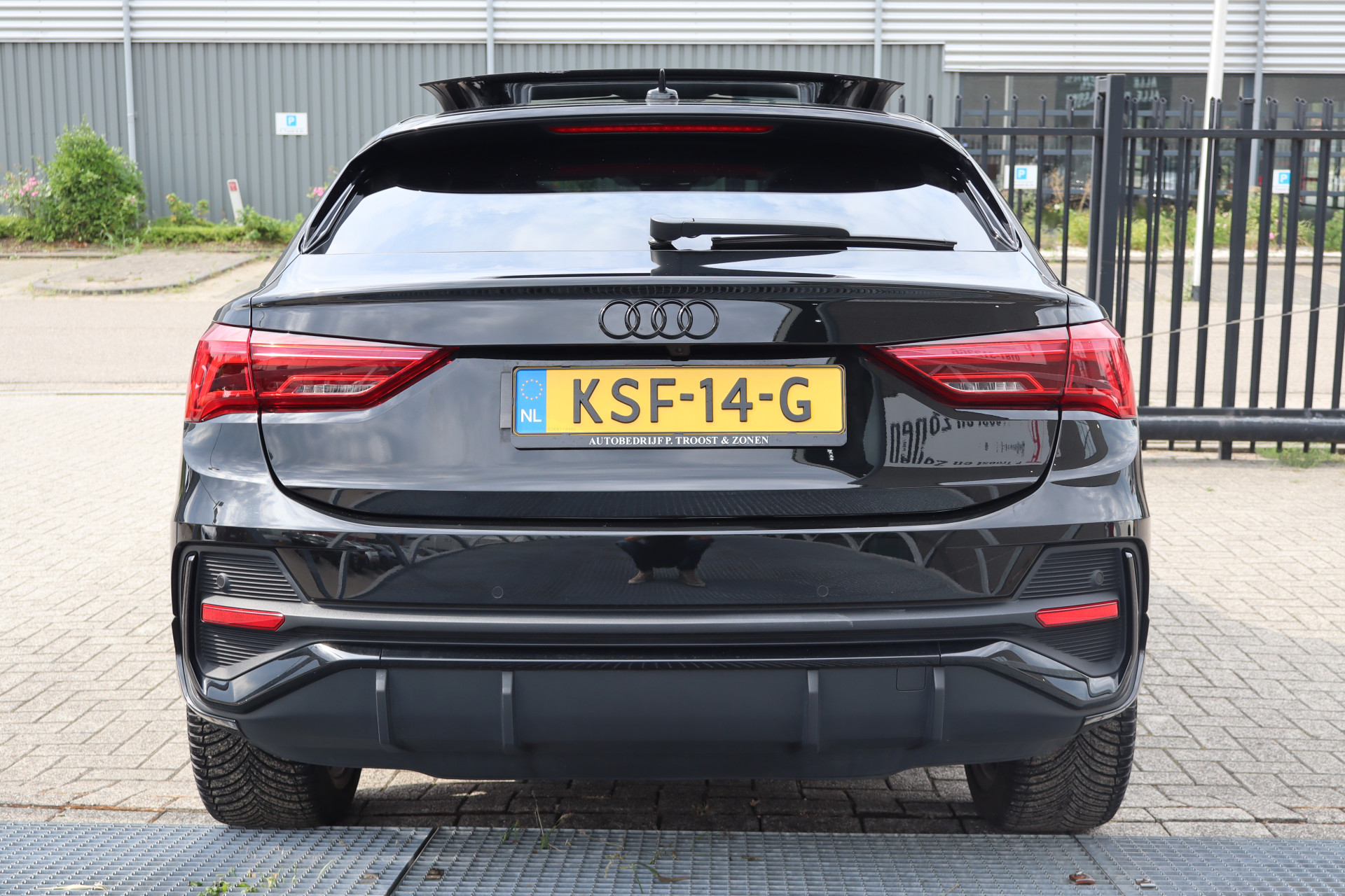 Foto van Audi Q3 Sportback E-tron