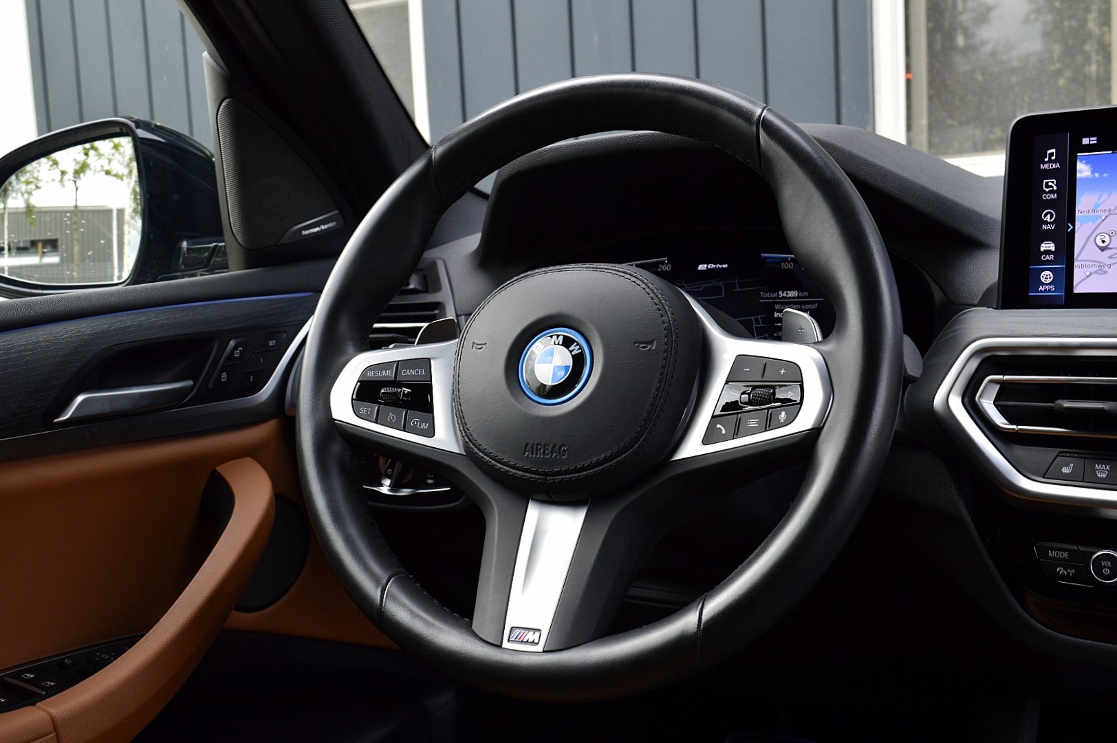 Foto van BMW X3 Xdrive30e