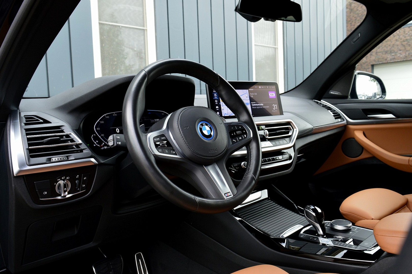Foto van BMW X3 Xdrive30e