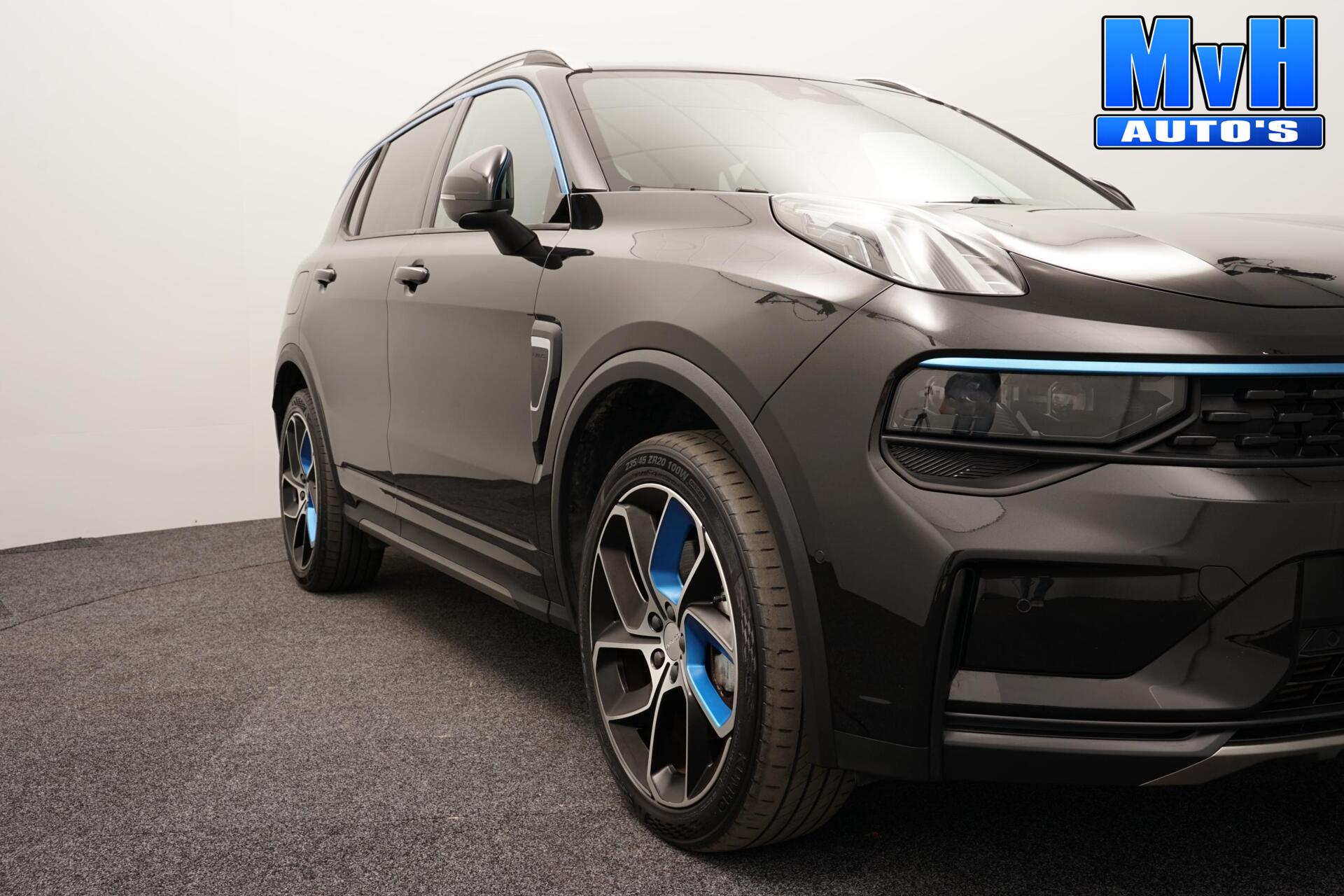 Foto van Lynk&co LYNK & Co 01
