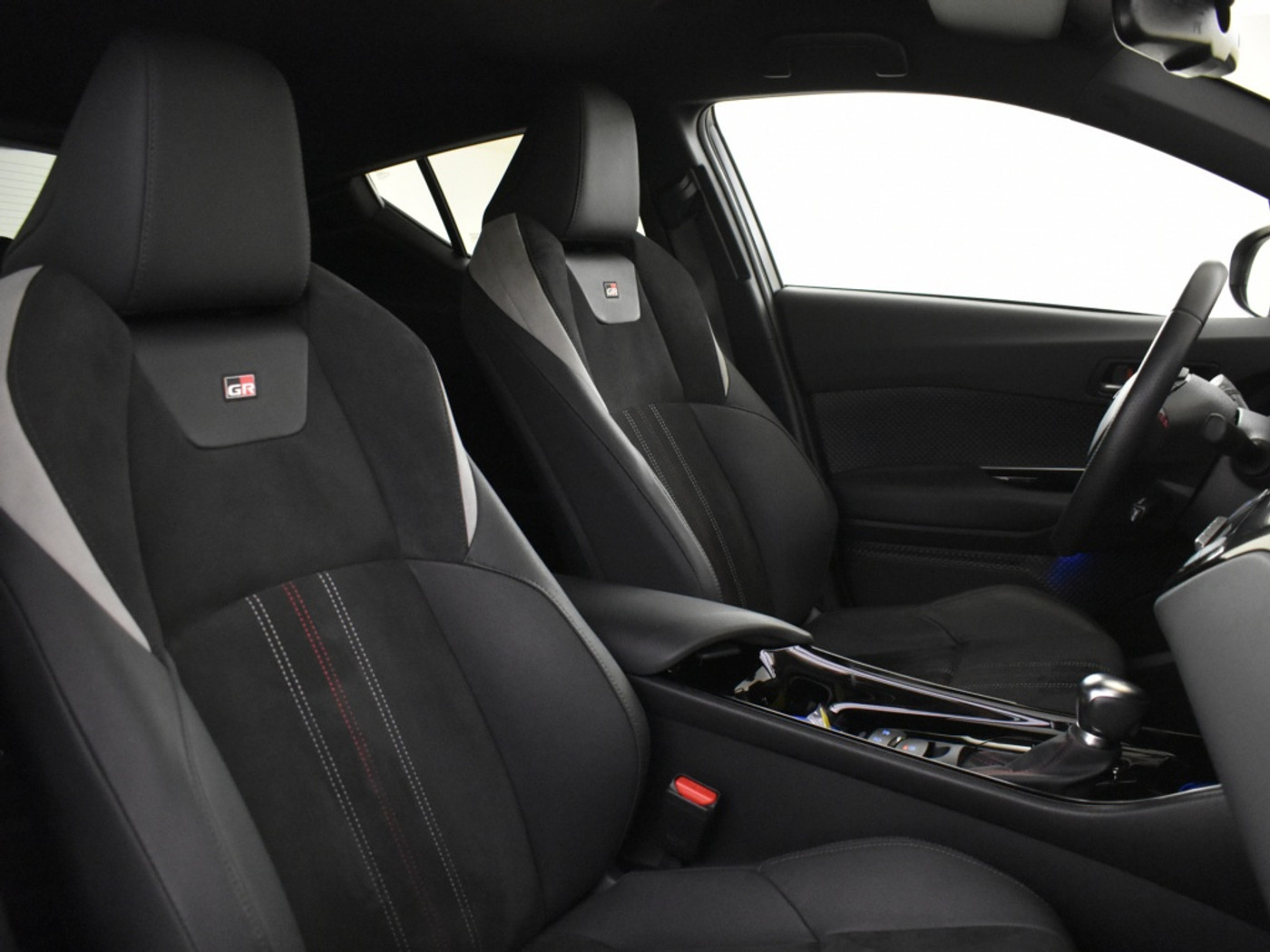 Foto van Toyota Toyota C-hr