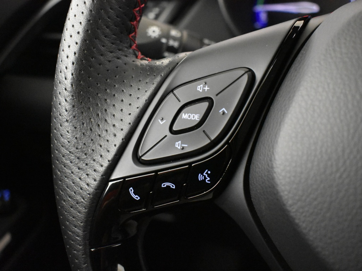 Foto van Toyota Toyota C-hr
