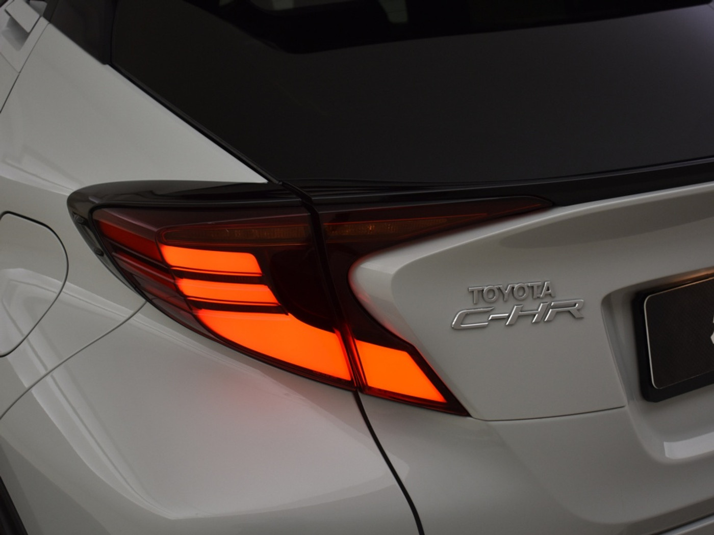 Foto van Toyota Toyota C-hr