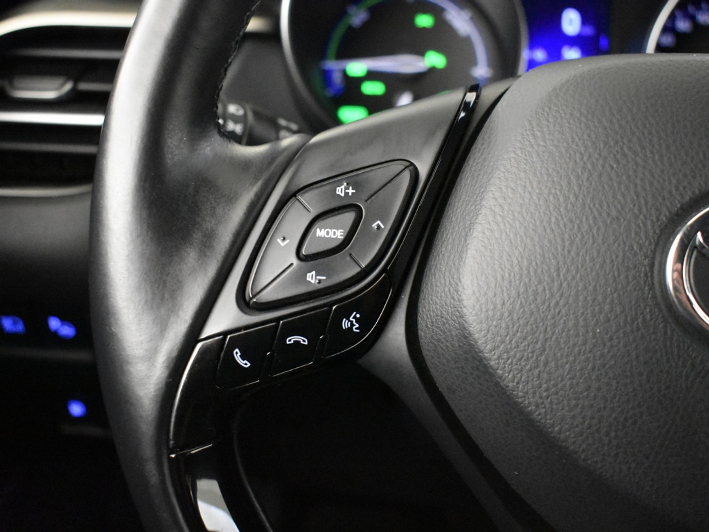 Foto van Toyota Toyota C-hr