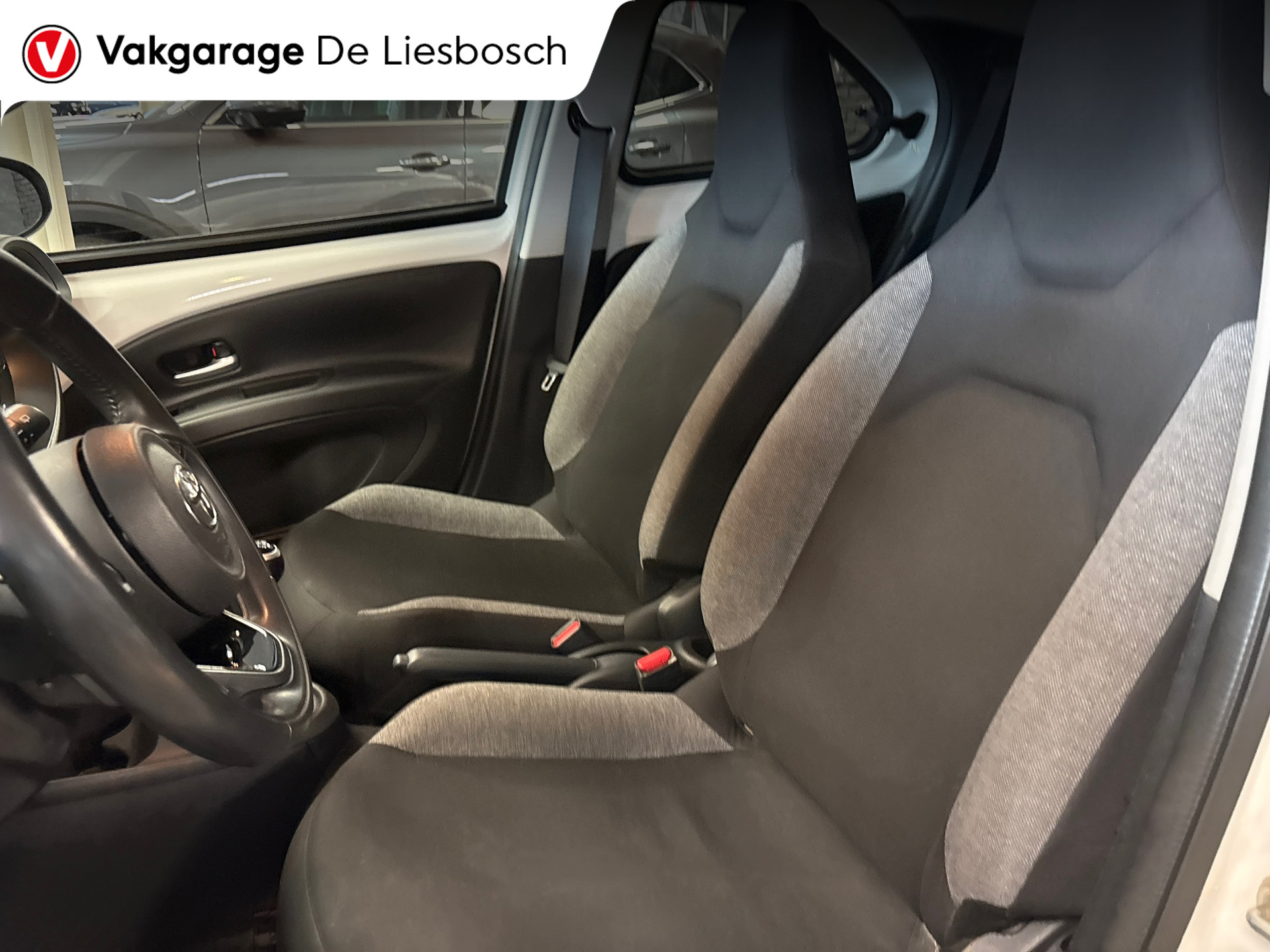 Foto van Toyota Toyota Aygo X