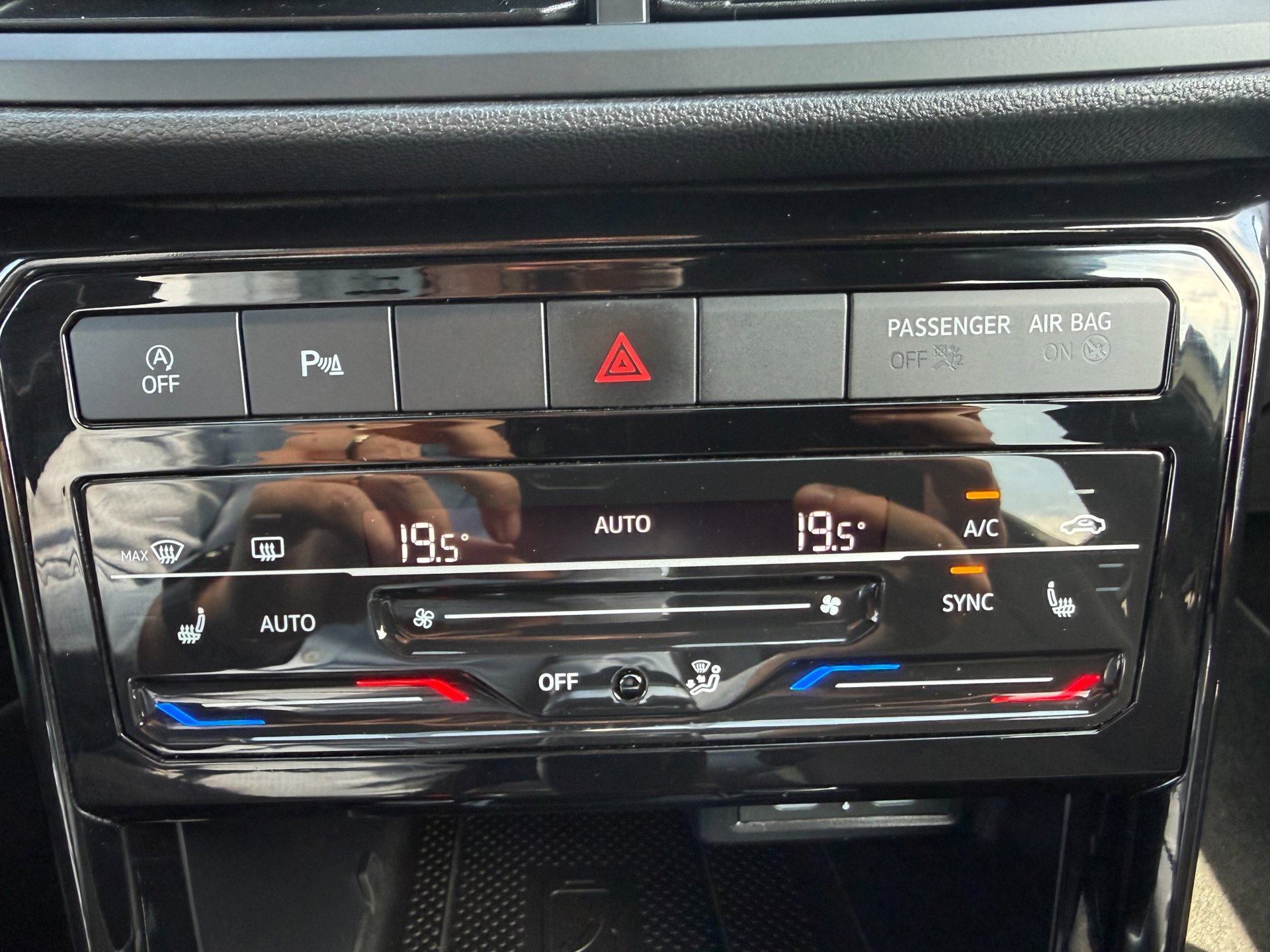 Foto van Volkswagen T-cross