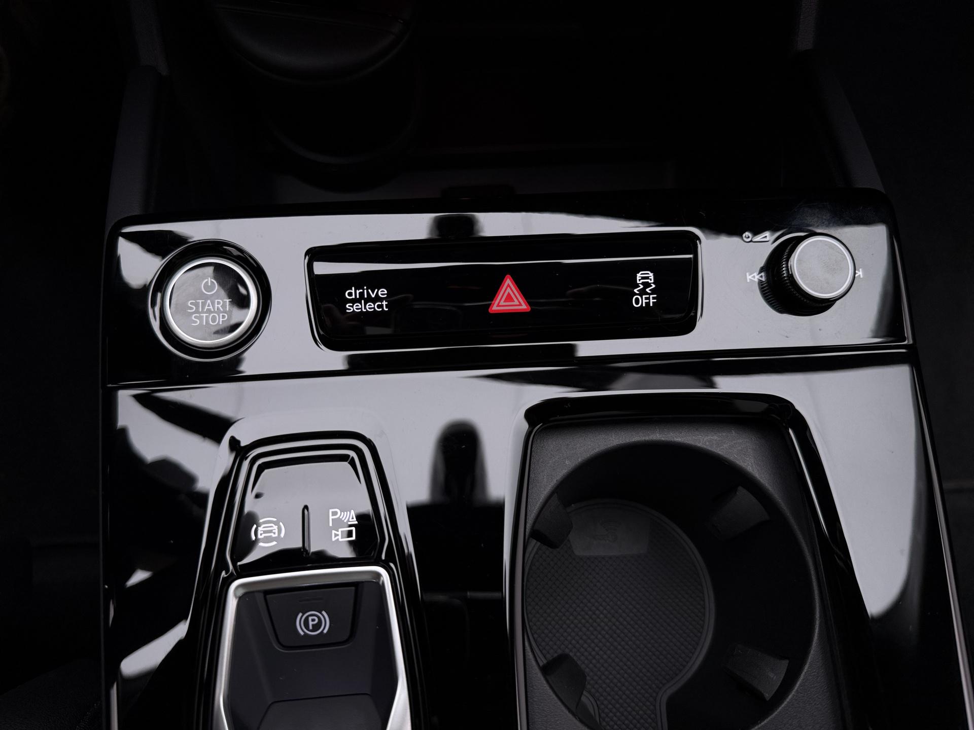 Foto van Audi A6 Avant E-tron