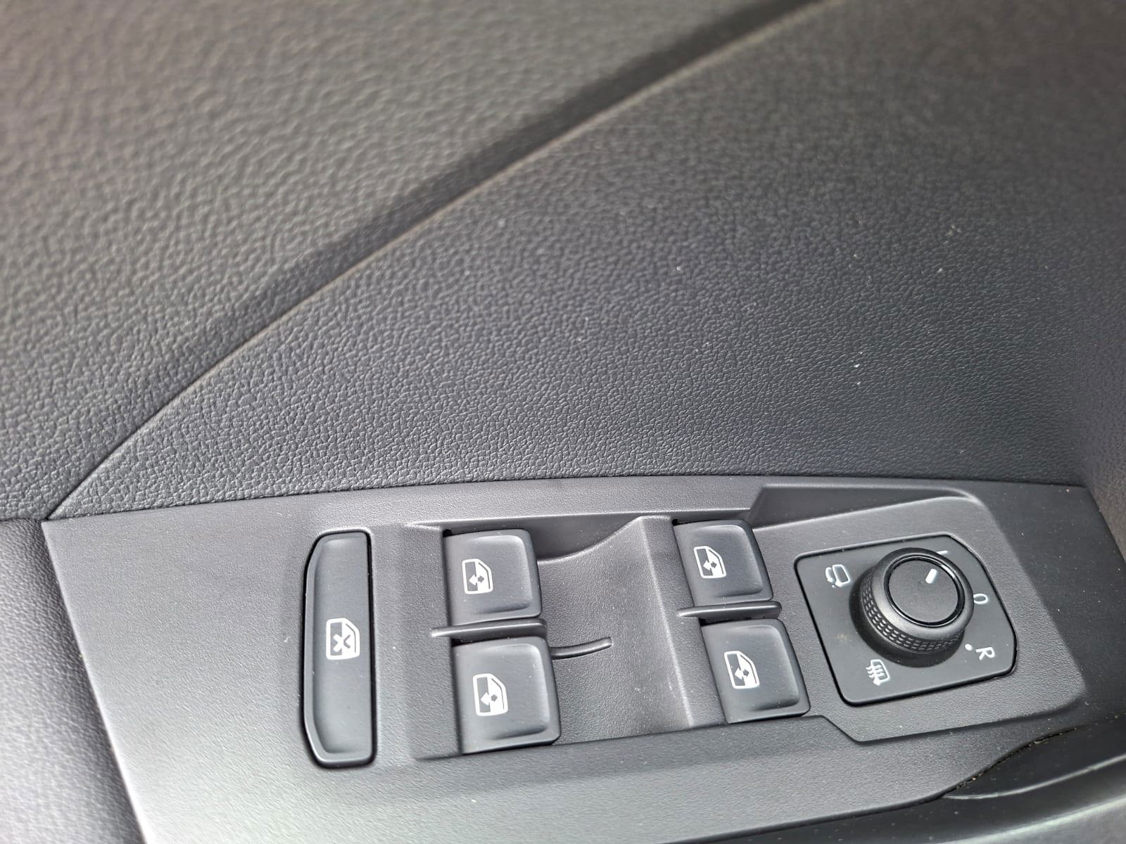 Foto van Volkswagen T-cross