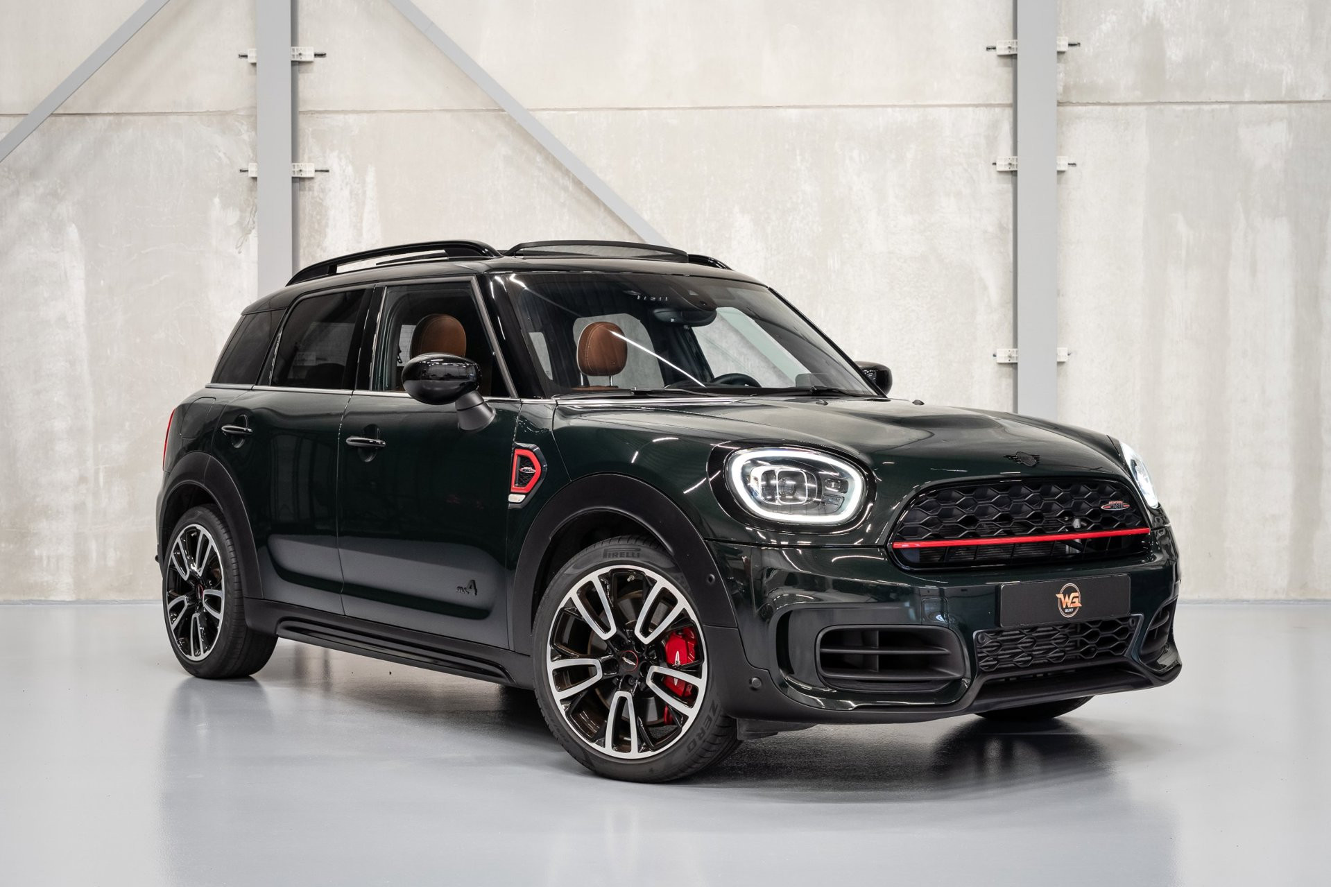 Mini Countryman 2.0 John Cooper Works ALL4 | Head up | Memory | Vol Leder | Pano | Rebel Green 2023 - voorkant
