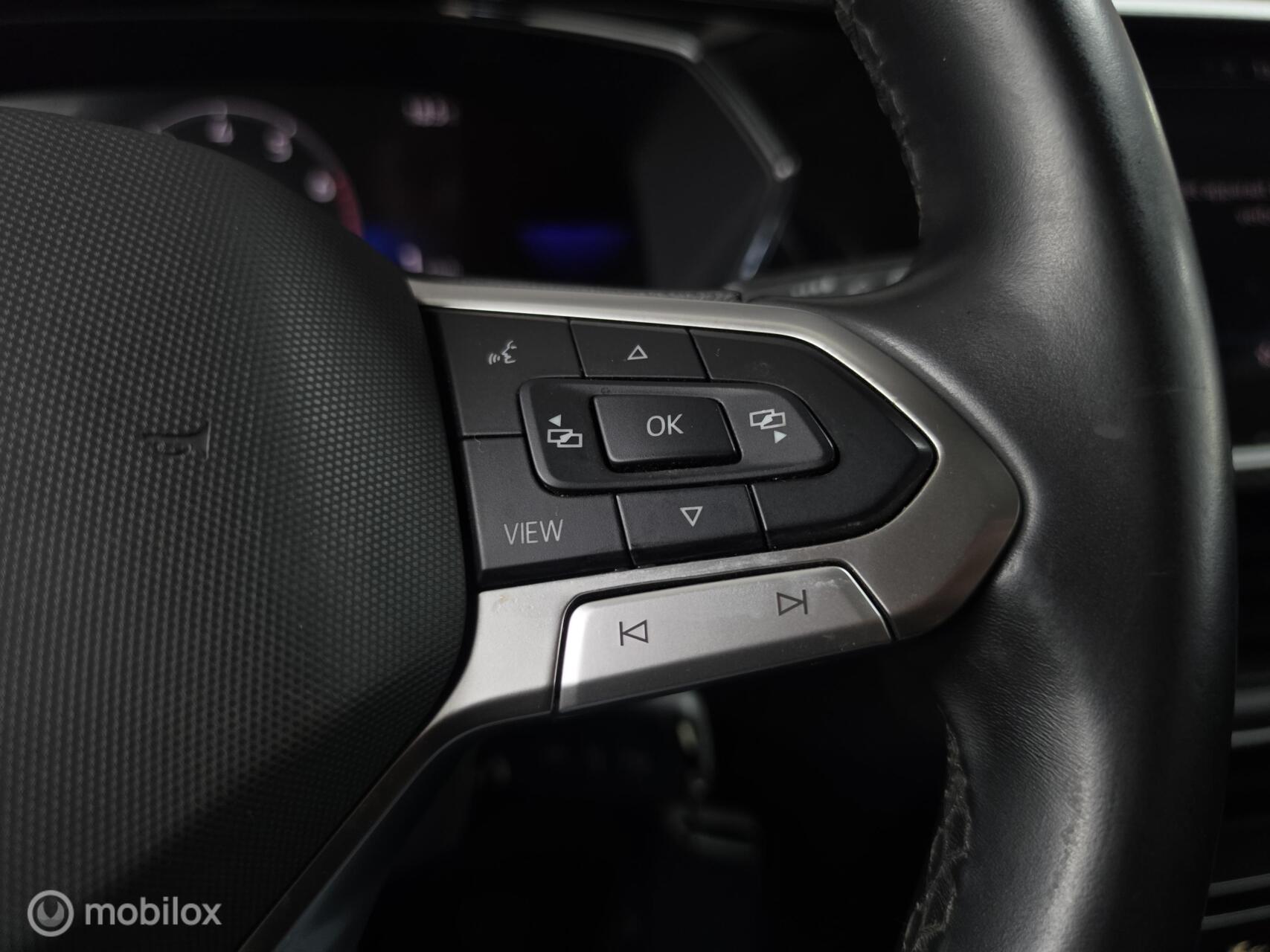 Foto van Volkswagen T-cross