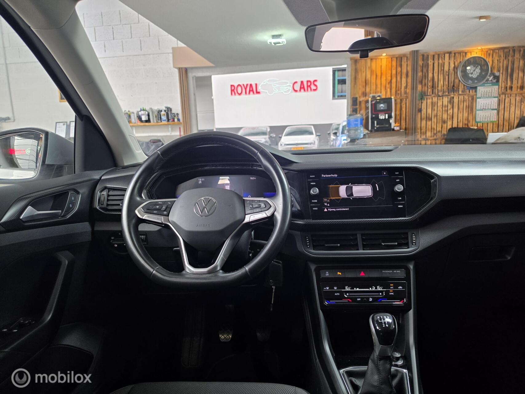 Foto van Volkswagen T-cross