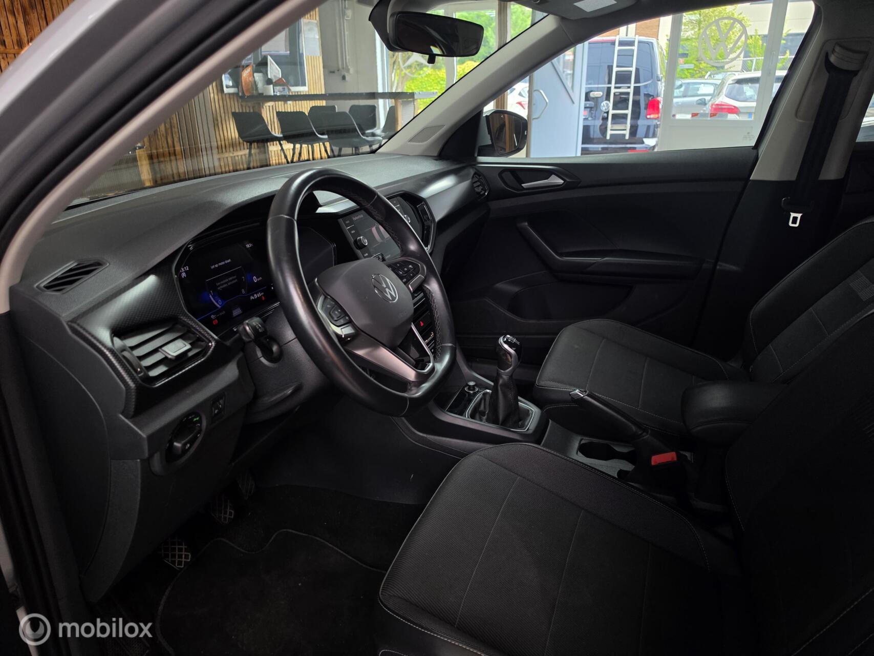 Foto van Volkswagen T-cross
