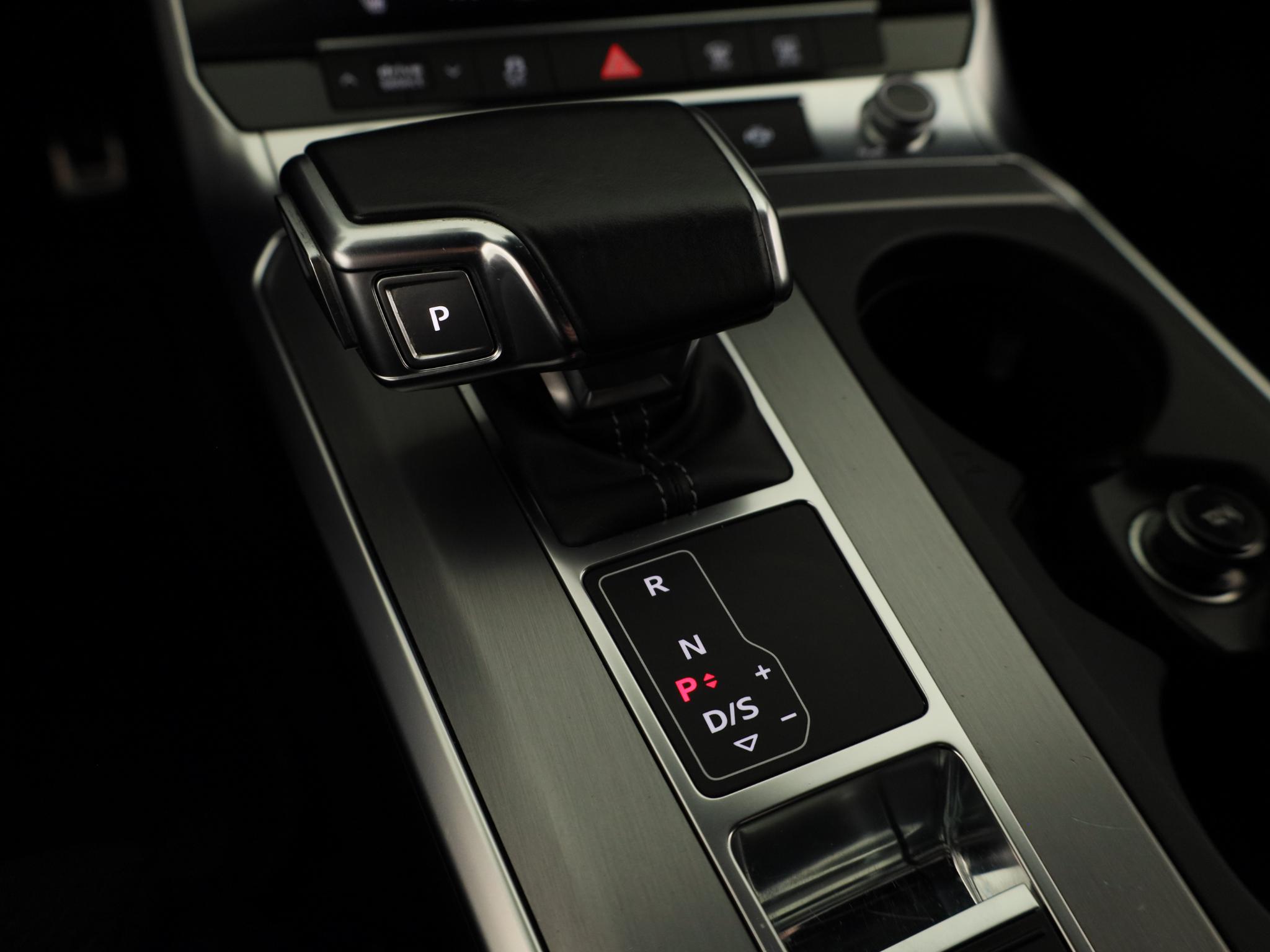 Foto van Audi A6 Avant 55 TFSI E